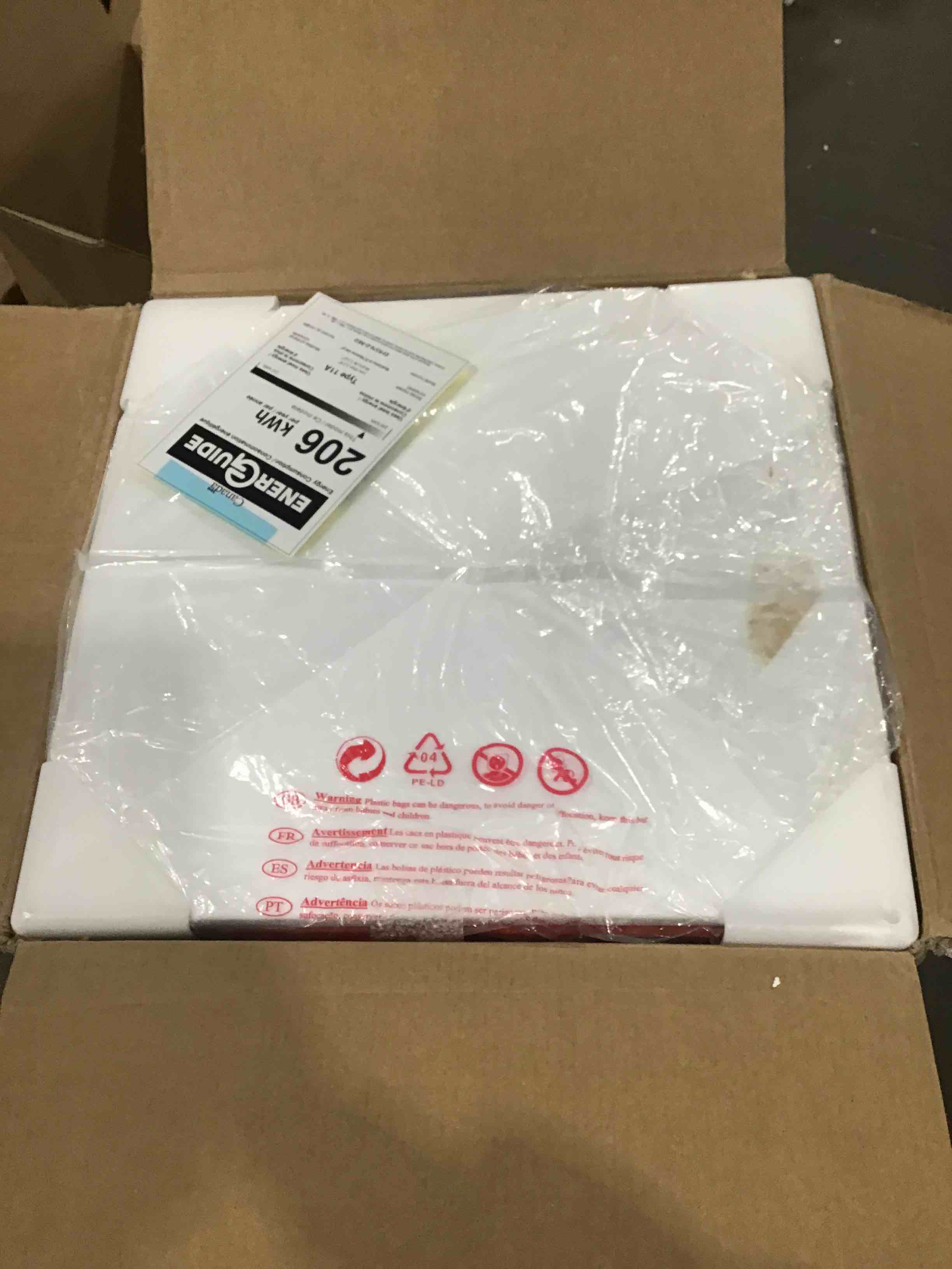 https://s3.amazonaws.com/lotting-images-prod/bidfta/YEL2069108_1647967882586.jpeg