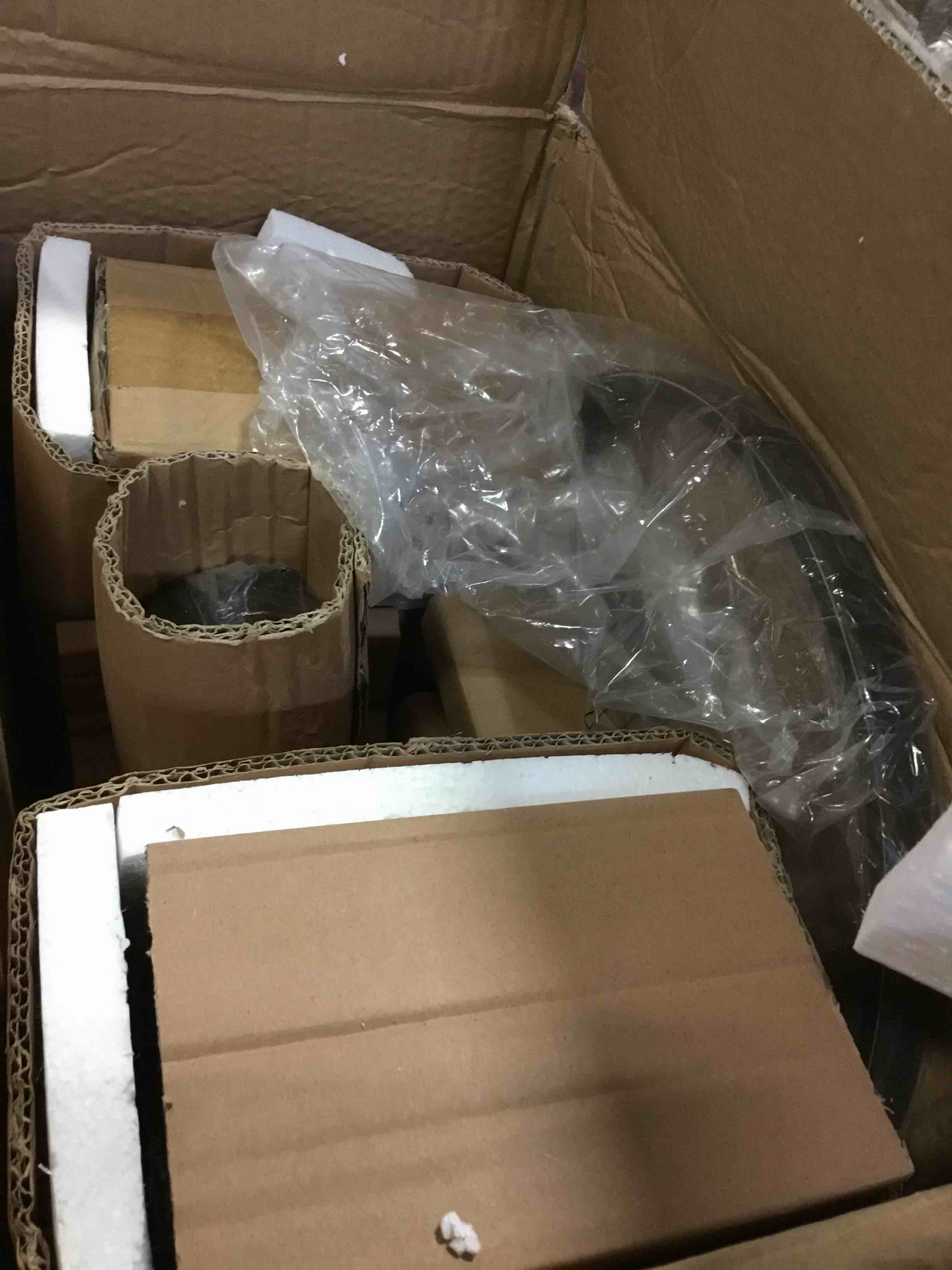 https://s3.amazonaws.com/lotting-images-prod/bidfta/YEL2289403_1652973163870.jpeg
