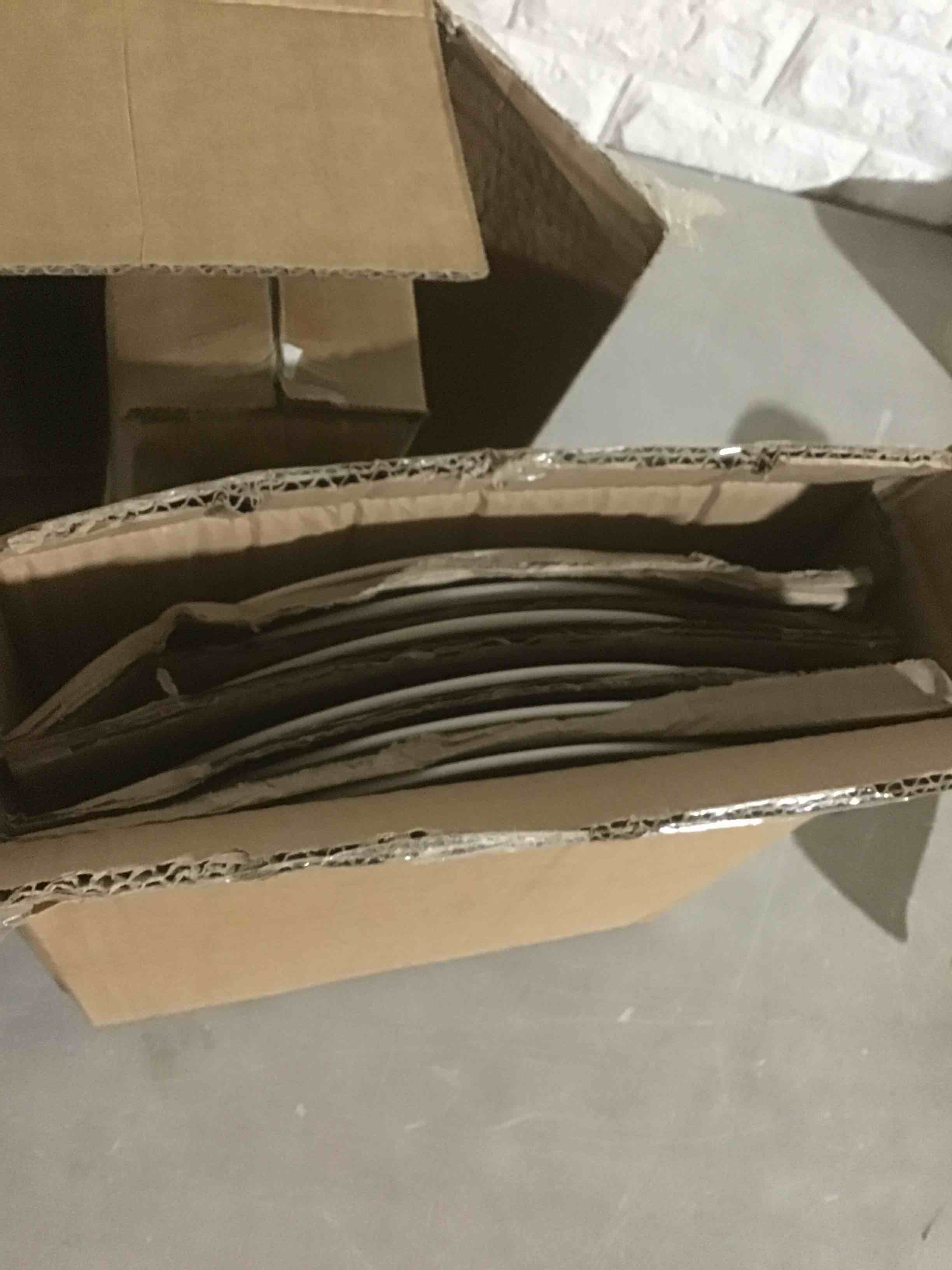 https://s3.amazonaws.com/lotting-images-prod/bidfta/YEL3303347_1700486396116.jpeg