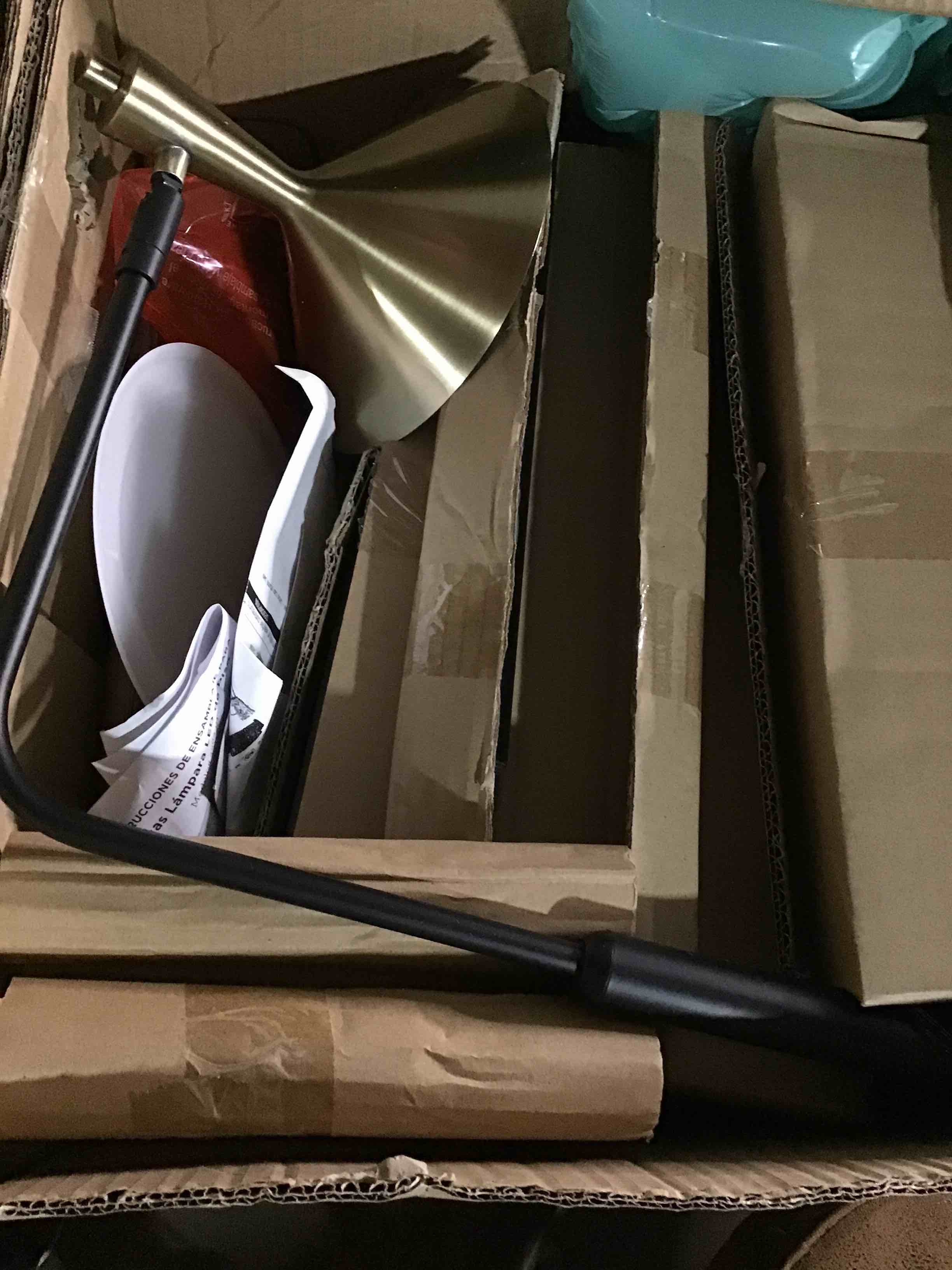 https://s3.amazonaws.com/lotting-images-prod/bidfta/YEL3303702_1689100832544.jpeg