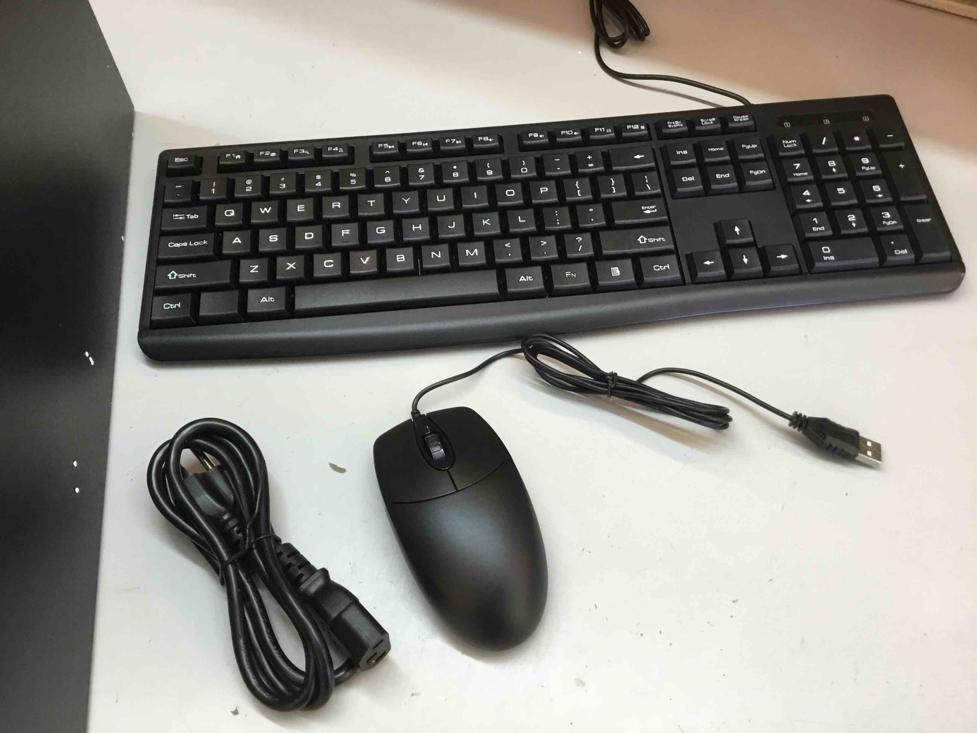 https://s3.amazonaws.com/lotting-images-prod/bidfta/YEL3480225_1668011183733.jpeg