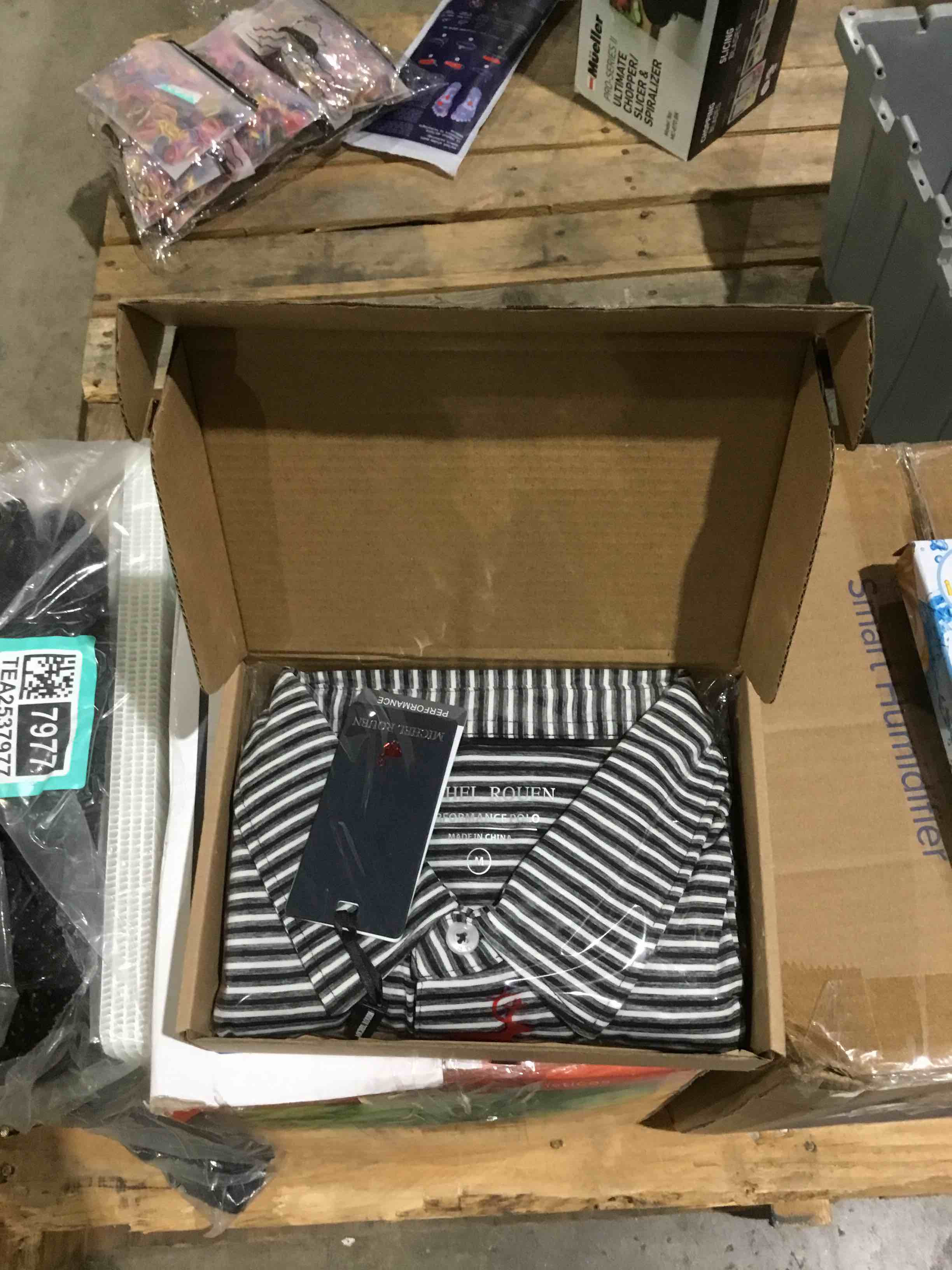 Condition photo showing New/Like New for Rouen Golf Shirts for Men Moisture Wicking Lightweight Dry fit Performance Sports Stripe Collared Golf Polo Shirts for Men, Medium
