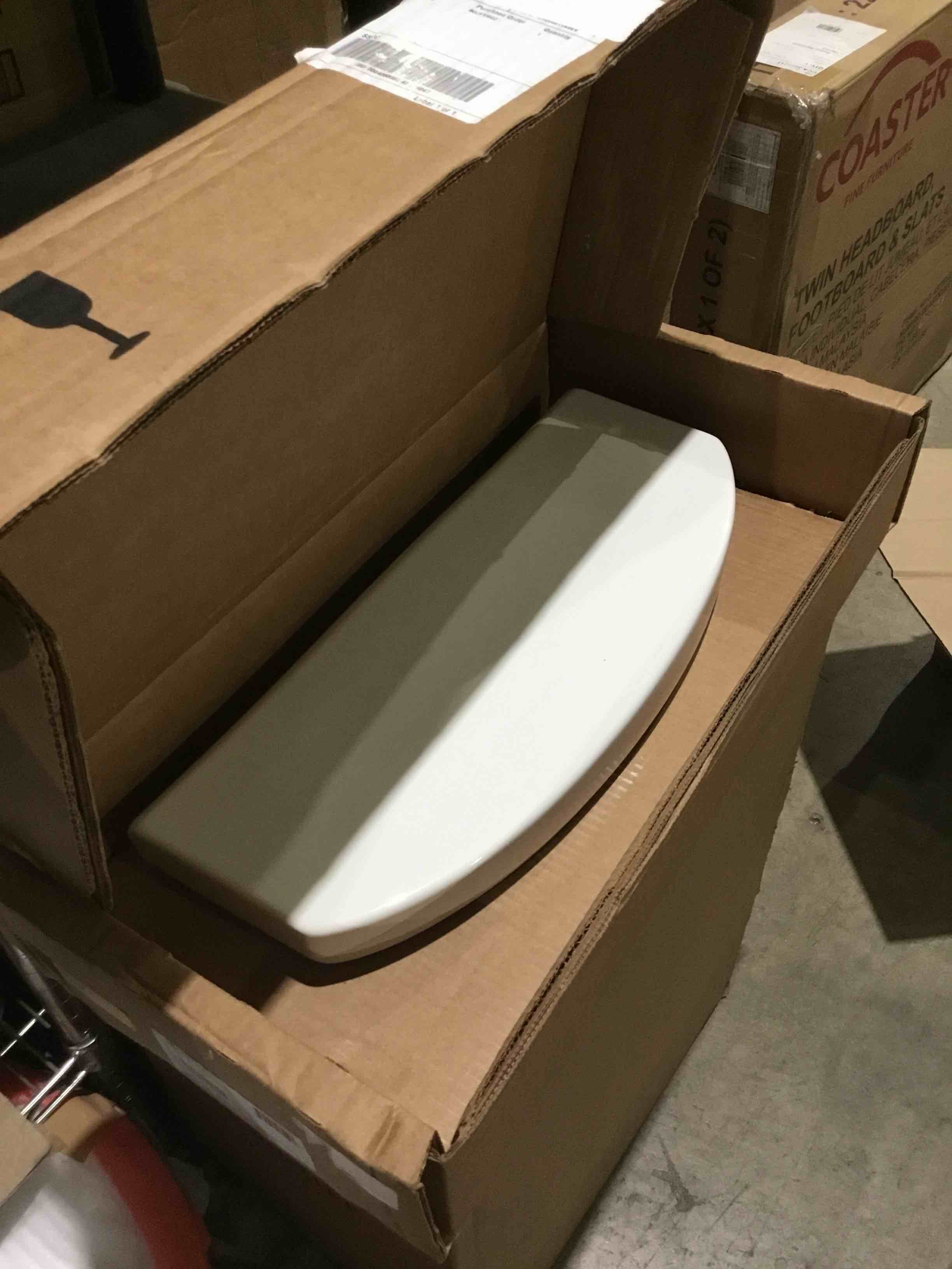 Condition photo showing Good Condition for Kohler 1015867-0 Toilet Tank Cover, White