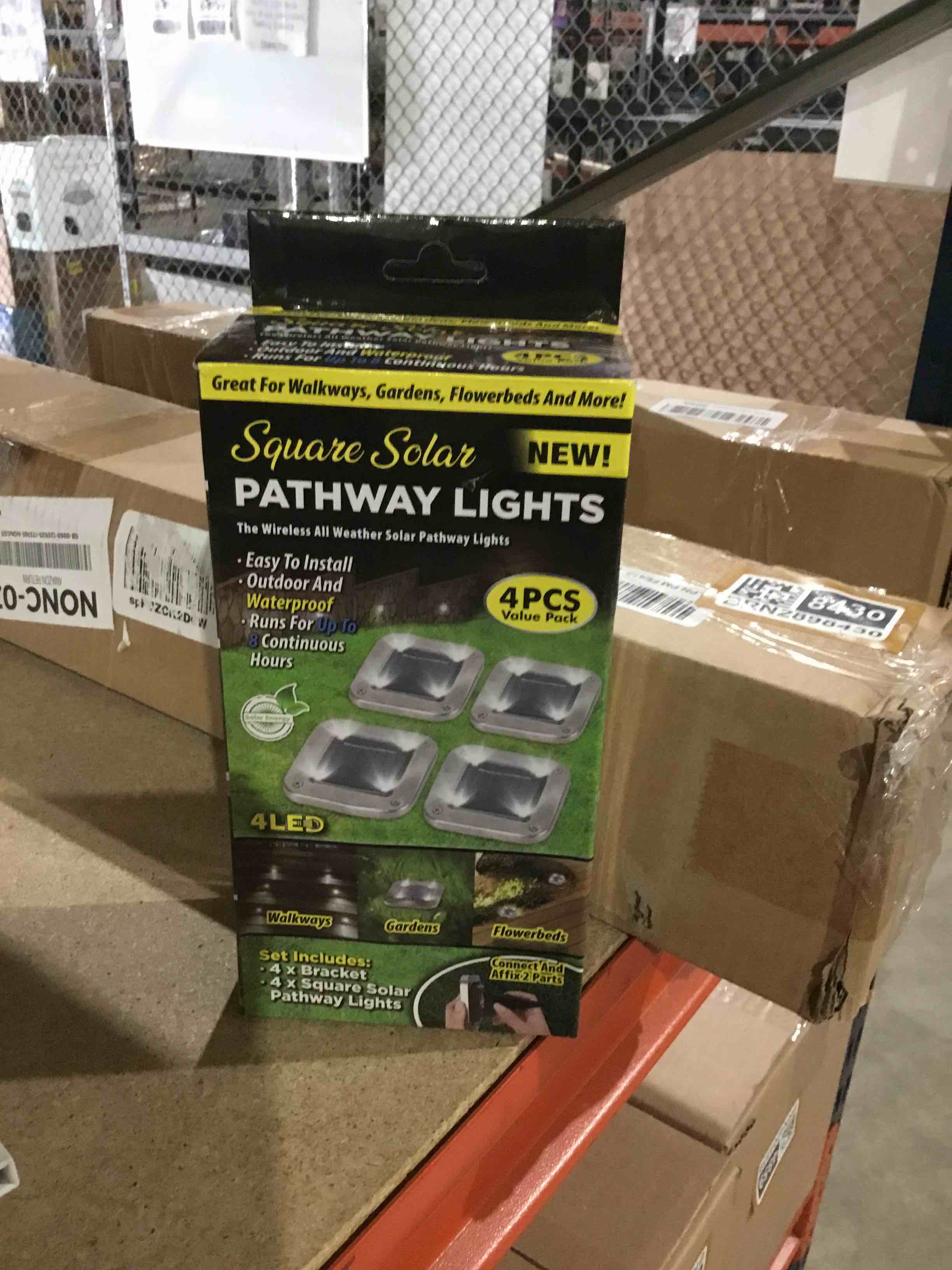 Condition photo showing New/Like New for Square Solar Pathway Lights 4 Pack  