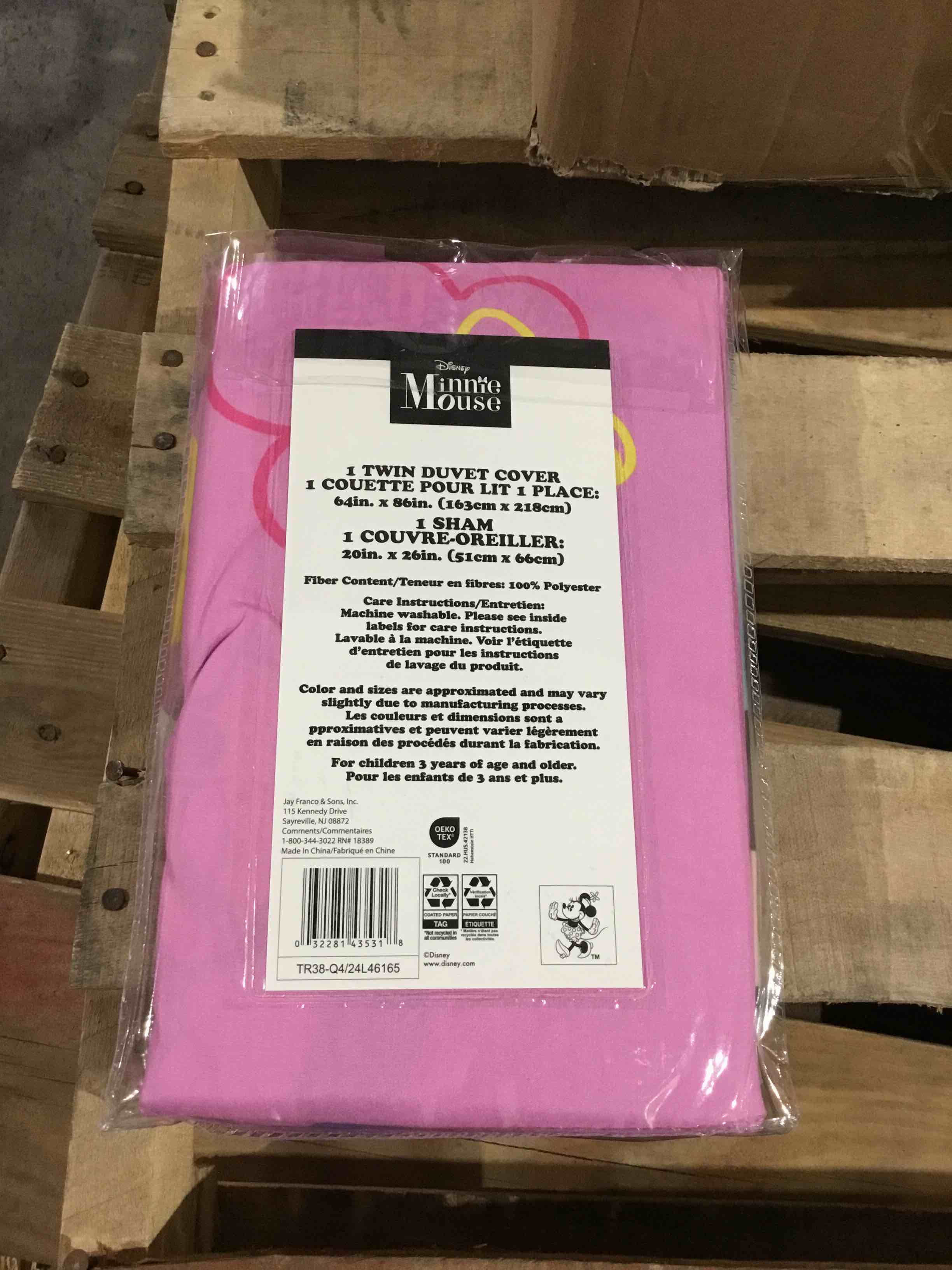 Condition photo showing New/Like New for Jay Franco Duvet Cover Set – 2 Piece Comforter Cover and Sham Set, Super Soft Cozy Kids Bedding (Insert Not Included) Pink- Minnie Mouse, Twin