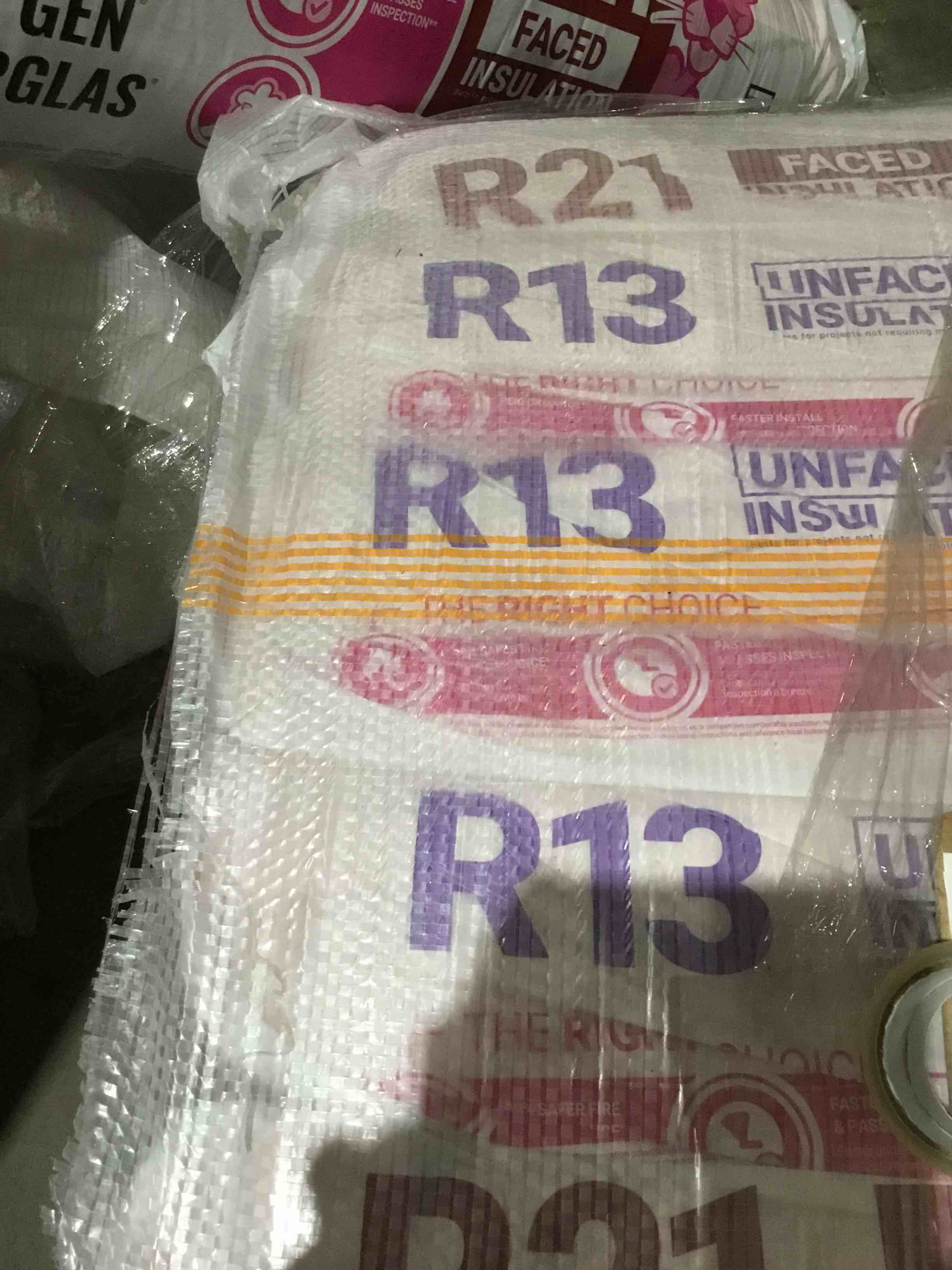 Condition photo showing New/Like New for Owen’s Corning R-13 Pink Next Gen Fiberglass Faced Batt Insulation, 3.5in x 15in x 93in