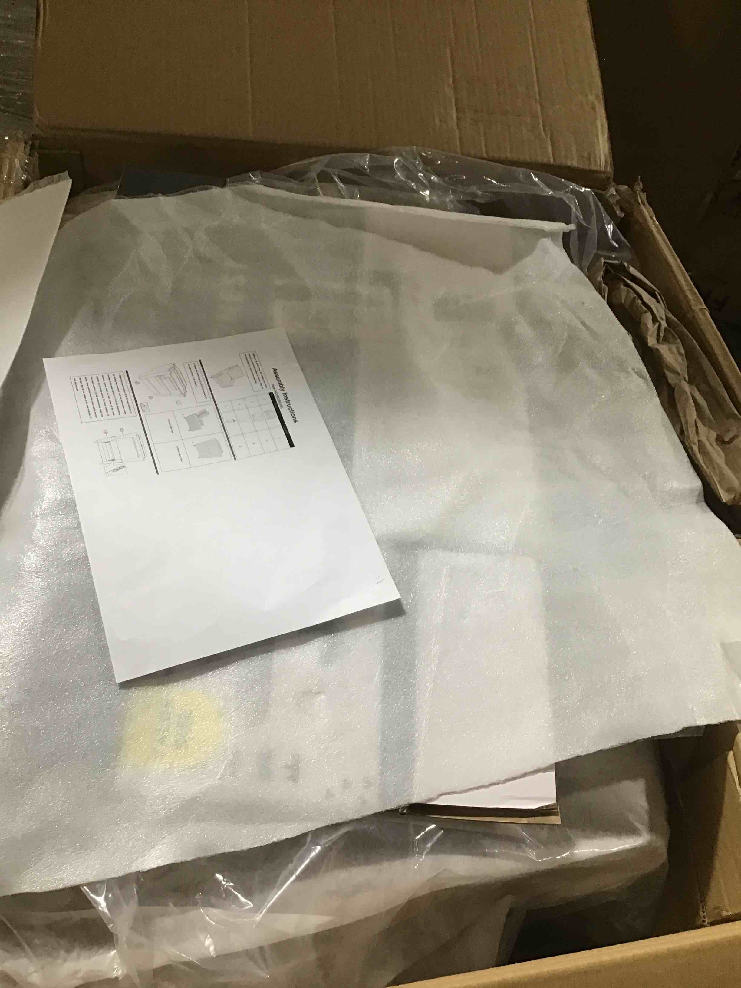 https://s3.amazonaws.com/lotting-images-prod/bidfta/YEL3577164_1665691839108.jpeg