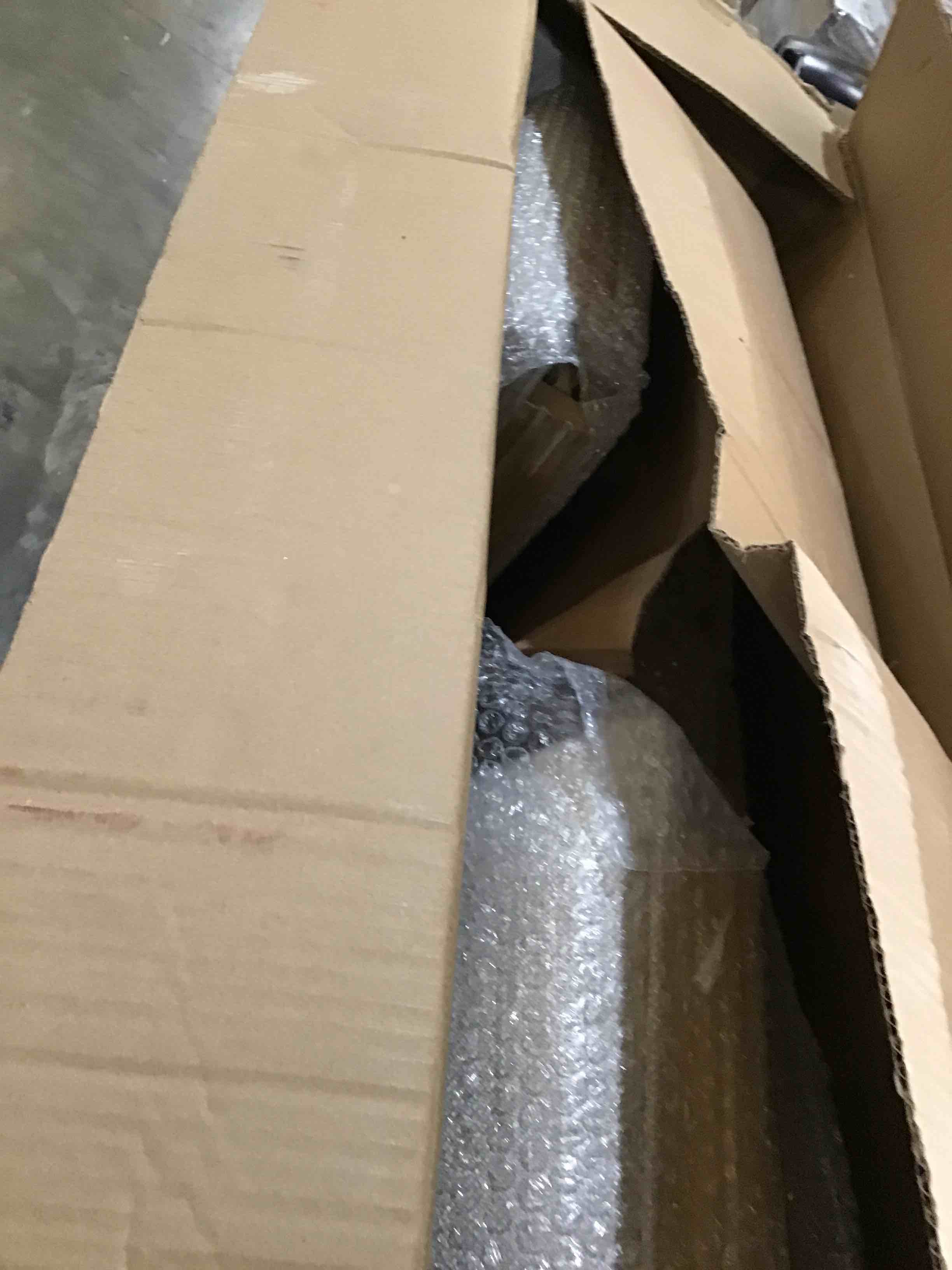 https://s3.amazonaws.com/lotting-images-prod/bidfta/YEL3609533_1686064201358.jpeg