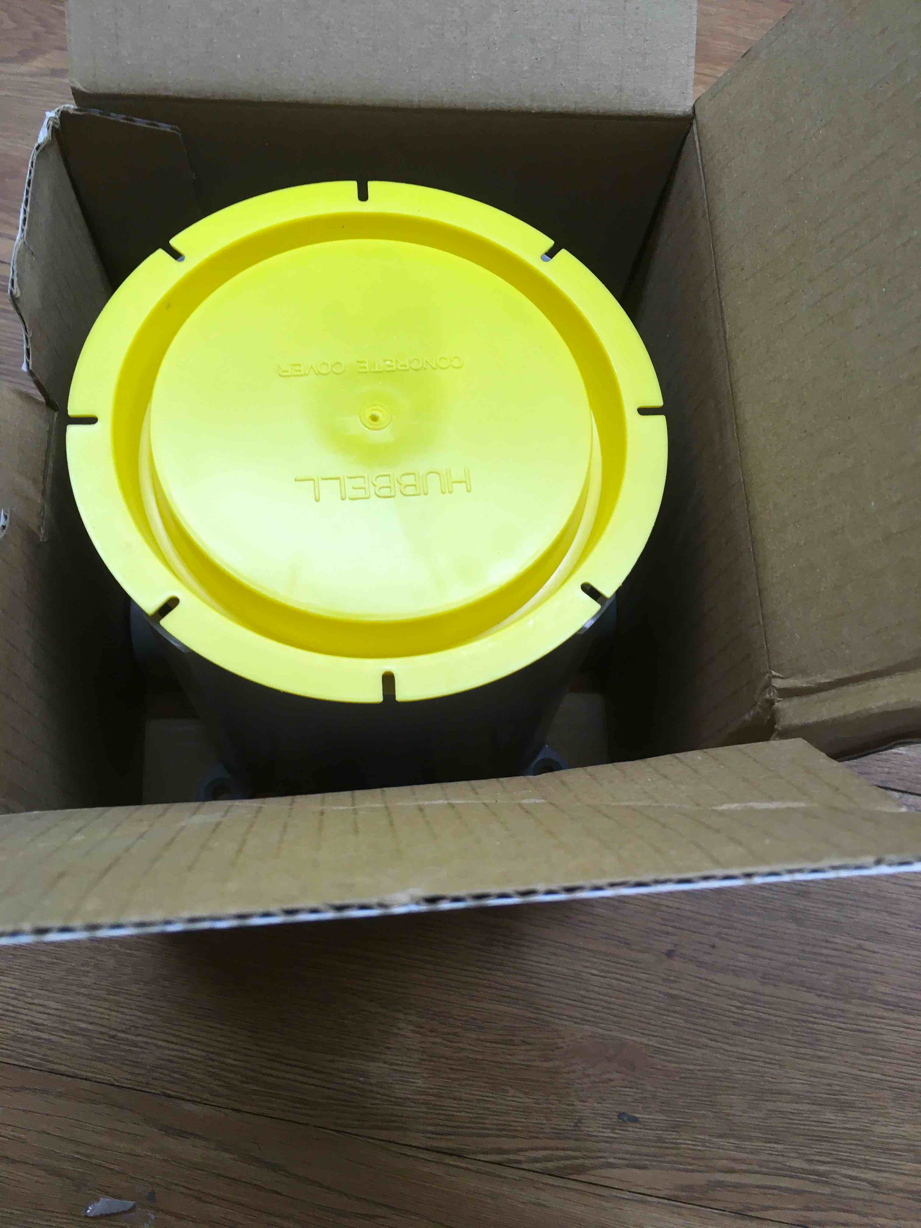 https://s3.amazonaws.com/lotting-images-prod/bidfta/YEL3612198_1695144097166.jpeg
