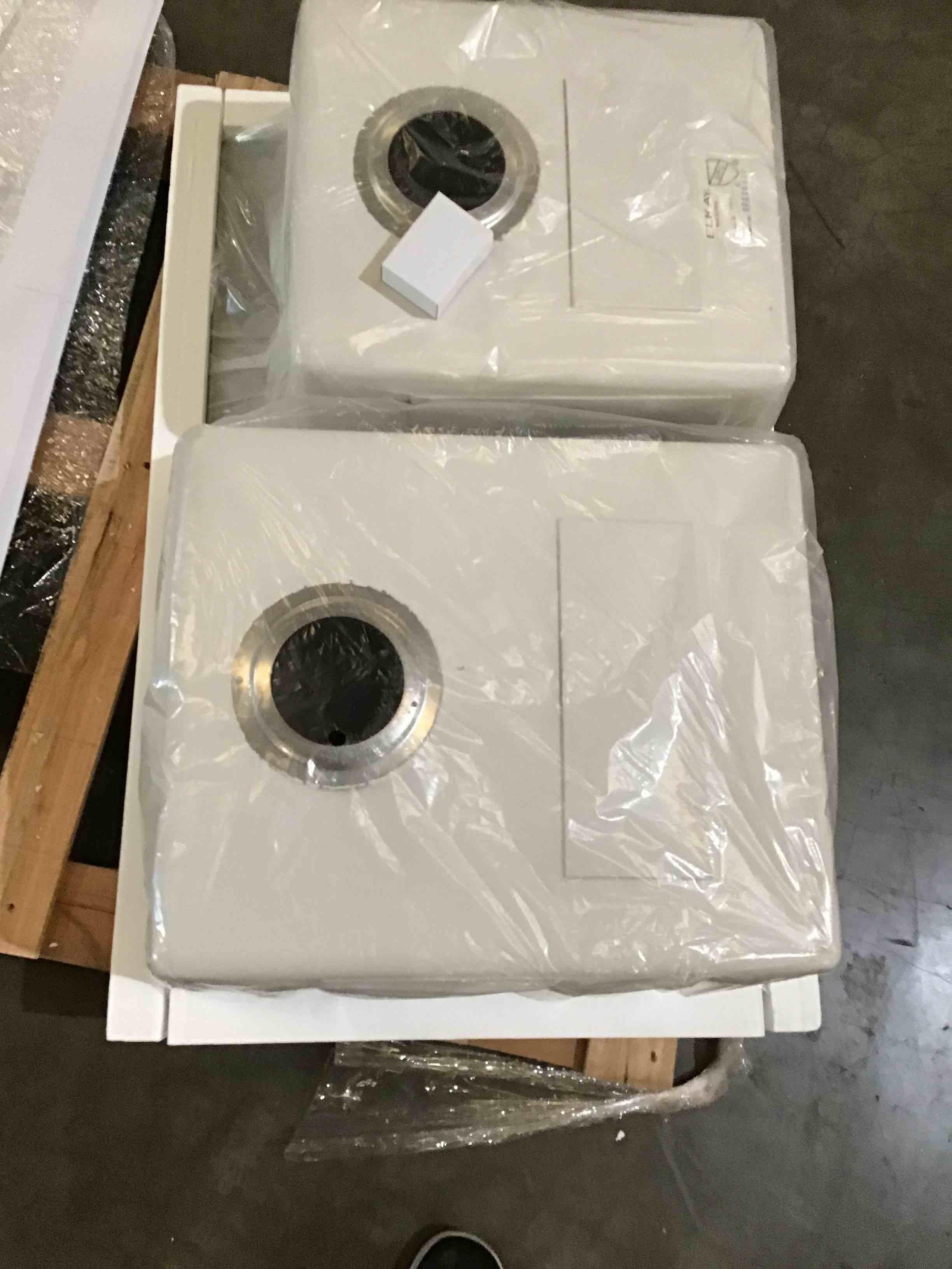 https://s3.amazonaws.com/lotting-images-prod/bidfta/YEL3616073_1685027314756.jpeg