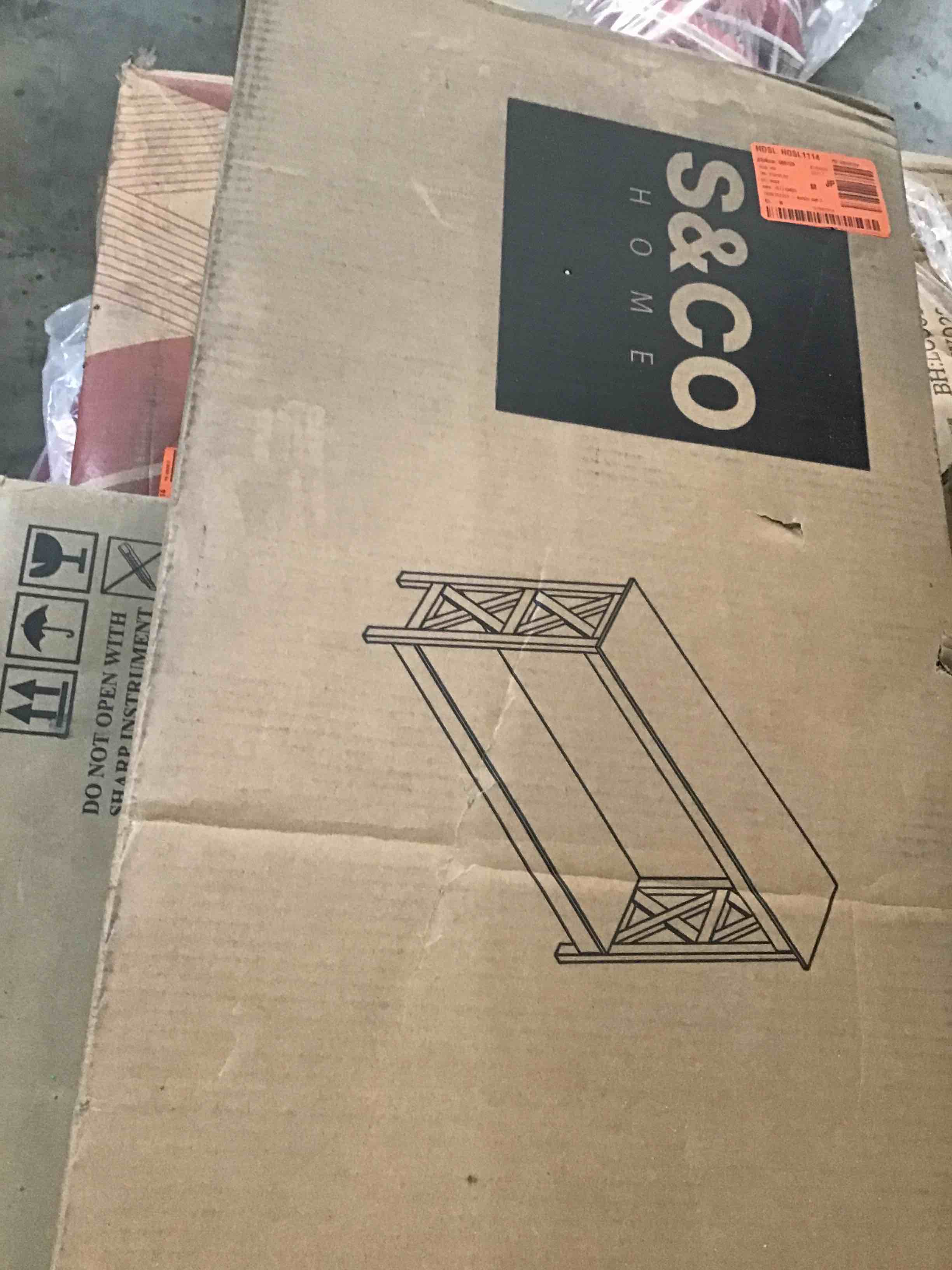 https://s3.amazonaws.com/lotting-images-prod/bidfta/YEL3616949_1691585572922.jpeg