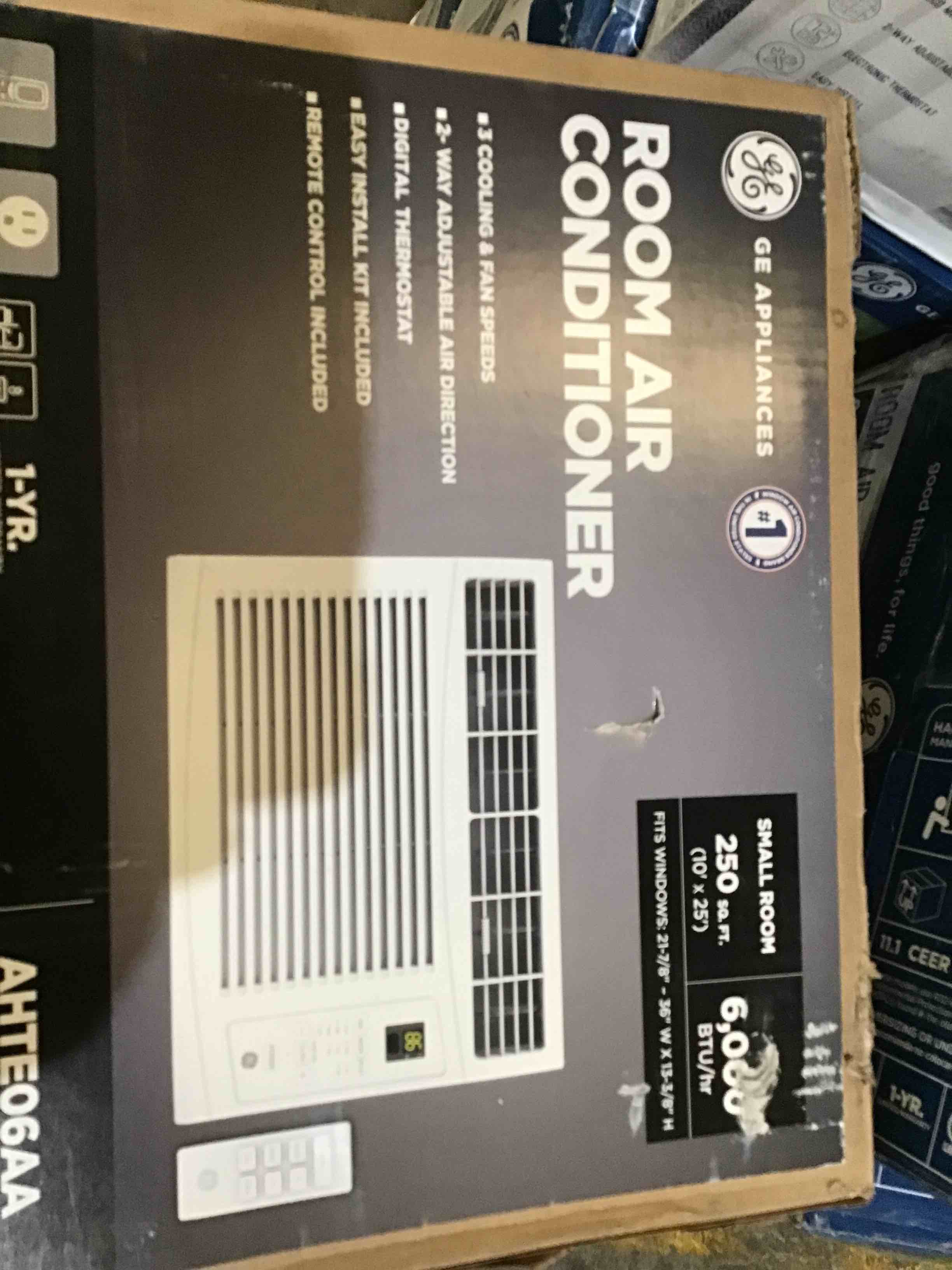 https://s3.amazonaws.com/lotting-images-prod/bidfta/YEL3617250_1691772724559.jpeg