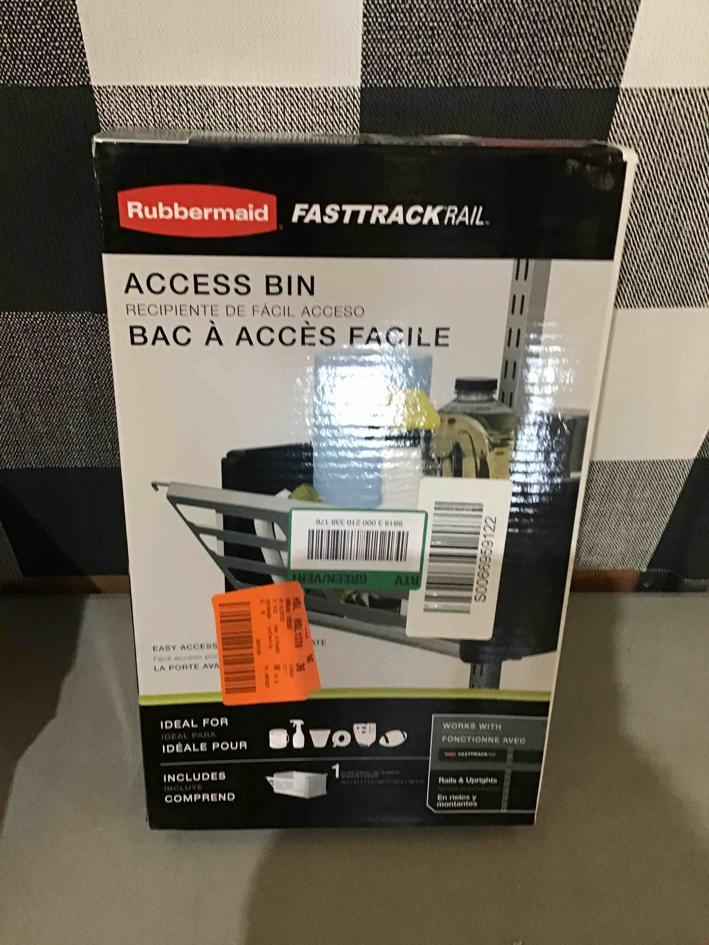 https://s3.amazonaws.com/lotting-images-prod/bidfta/YEL3619105_1690464887613.jpeg