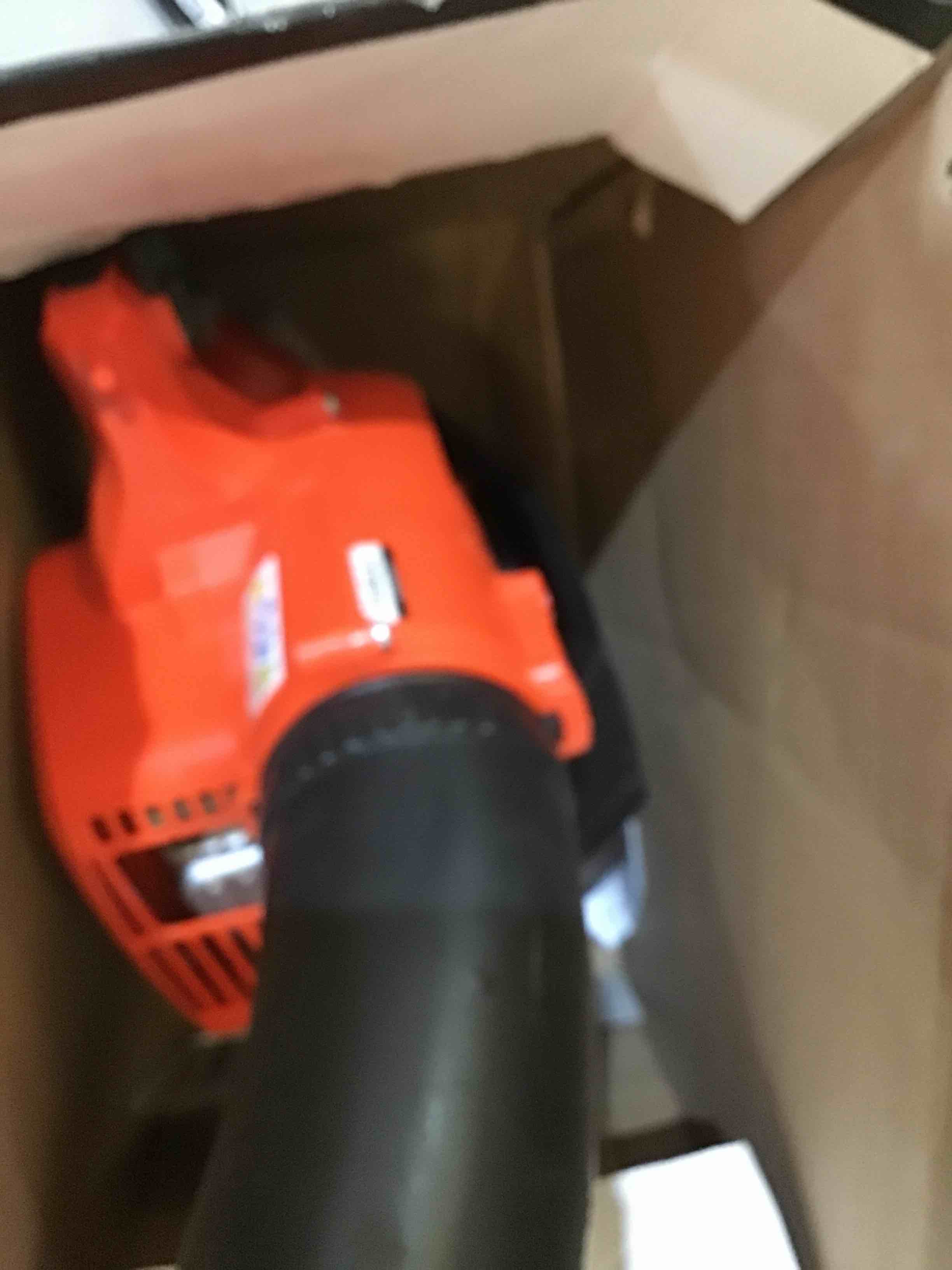 https://s3.amazonaws.com/lotting-images-prod/bidfta/YEL3619596_1691088915878.jpeg