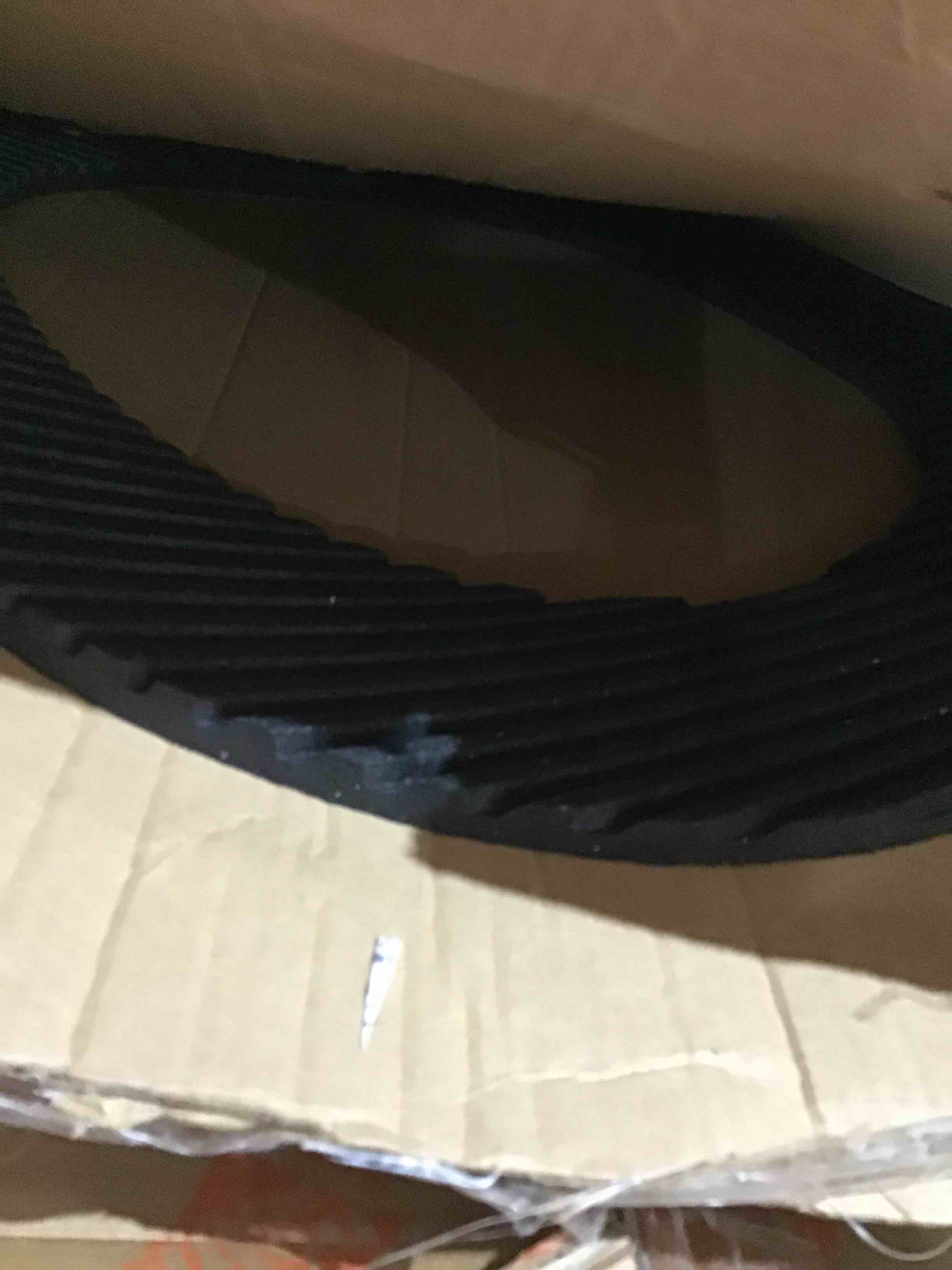 https://s3.amazonaws.com/lotting-images-prod/bidfta/YEL3619698_1691411550770.jpeg