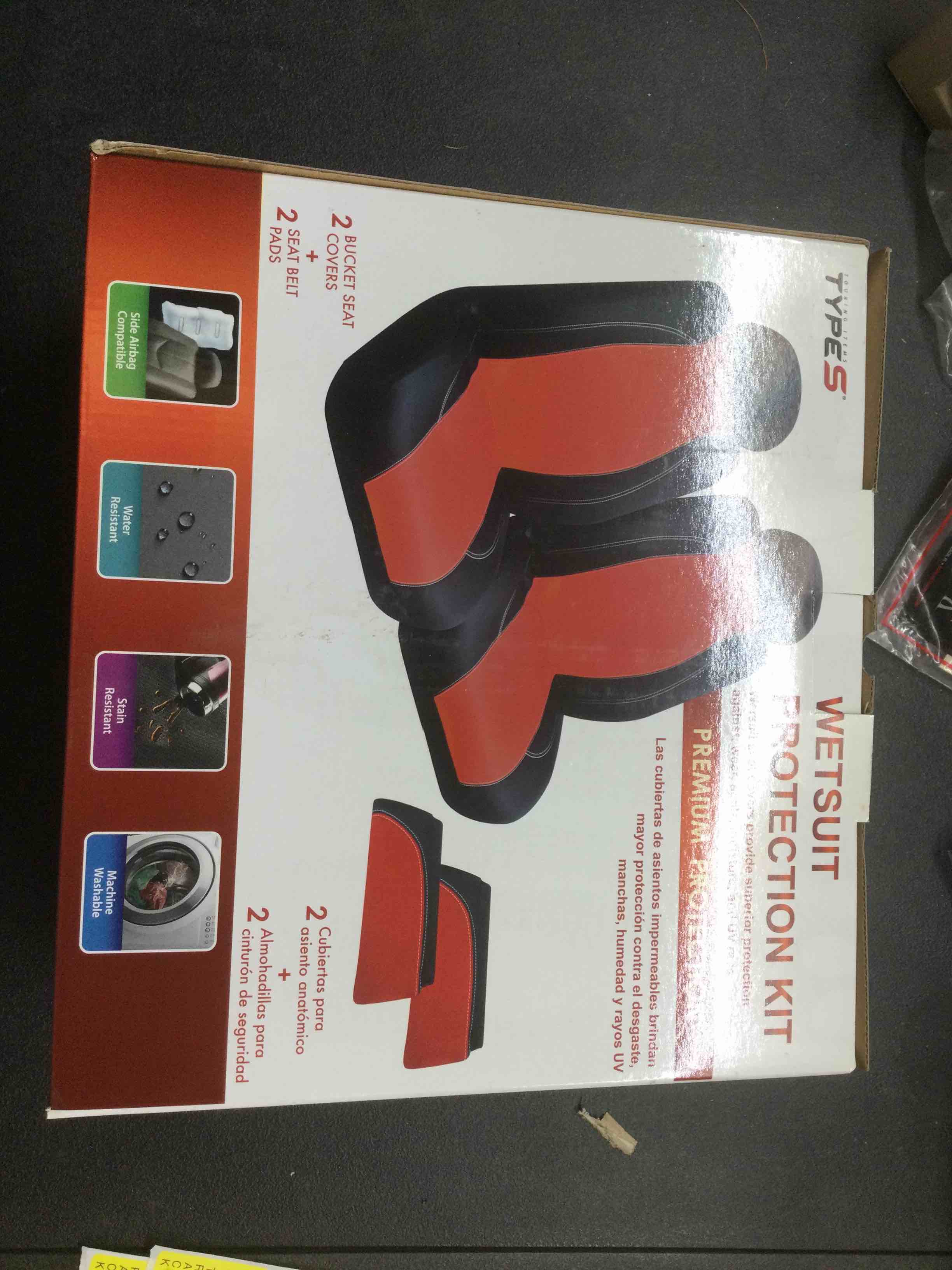 Type S (SC54024-6) Black/Red Wetsuit Seat Cover Kit