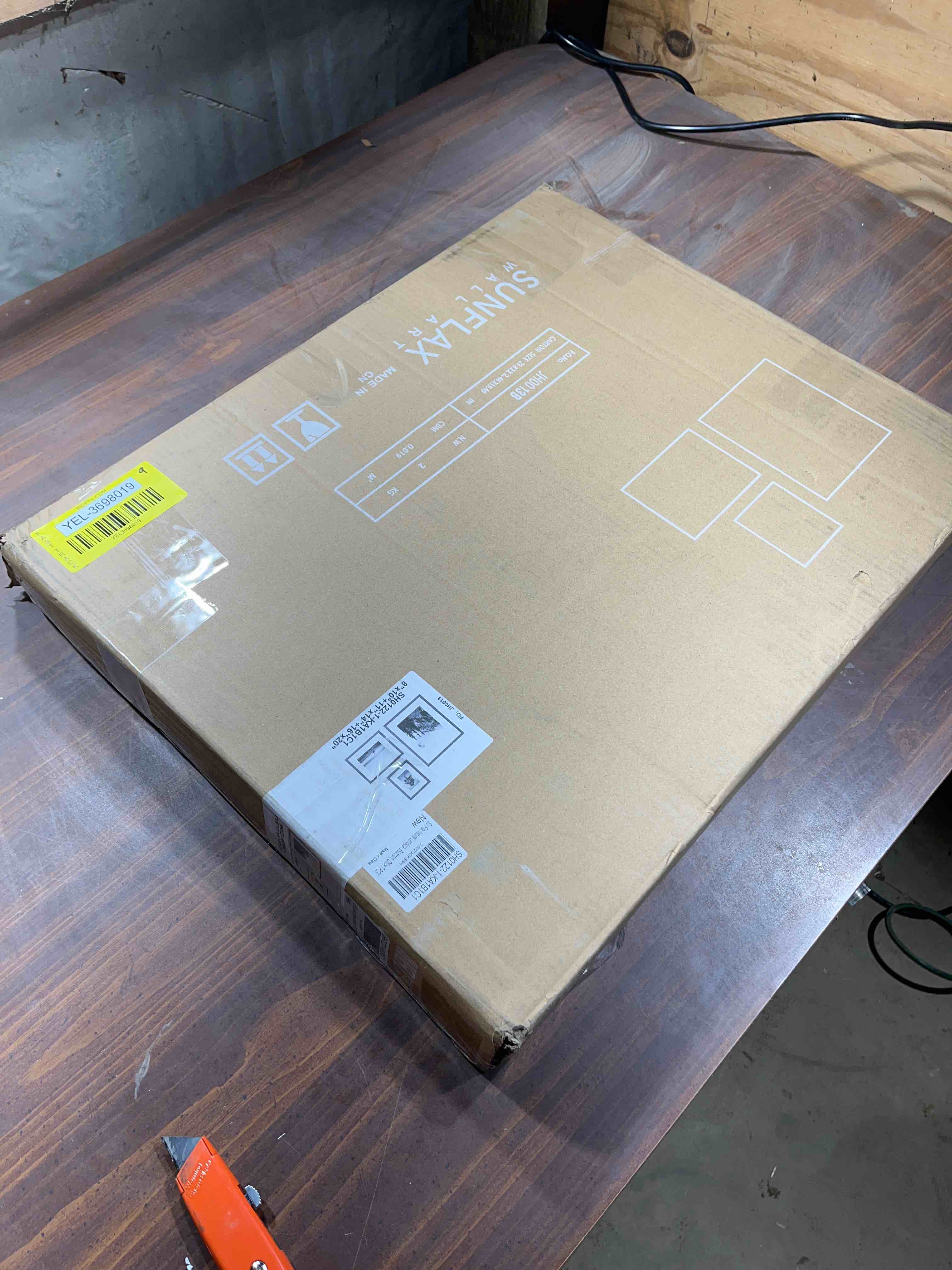 https://s3.amazonaws.com/lotting-images-prod/bidfta/YEL3698019_1670708486389.jpeg
