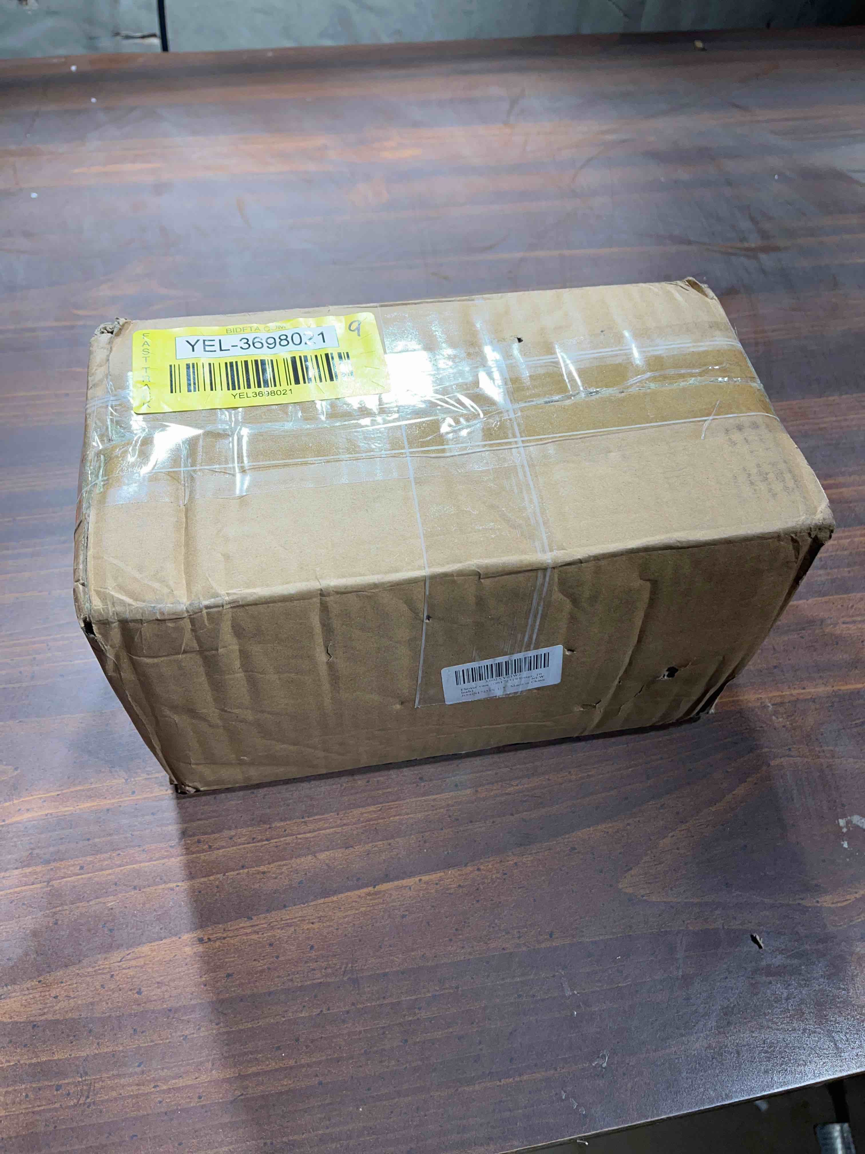 https://s3.amazonaws.com/lotting-images-prod/bidfta/YEL3698021_1670708823881.jpeg