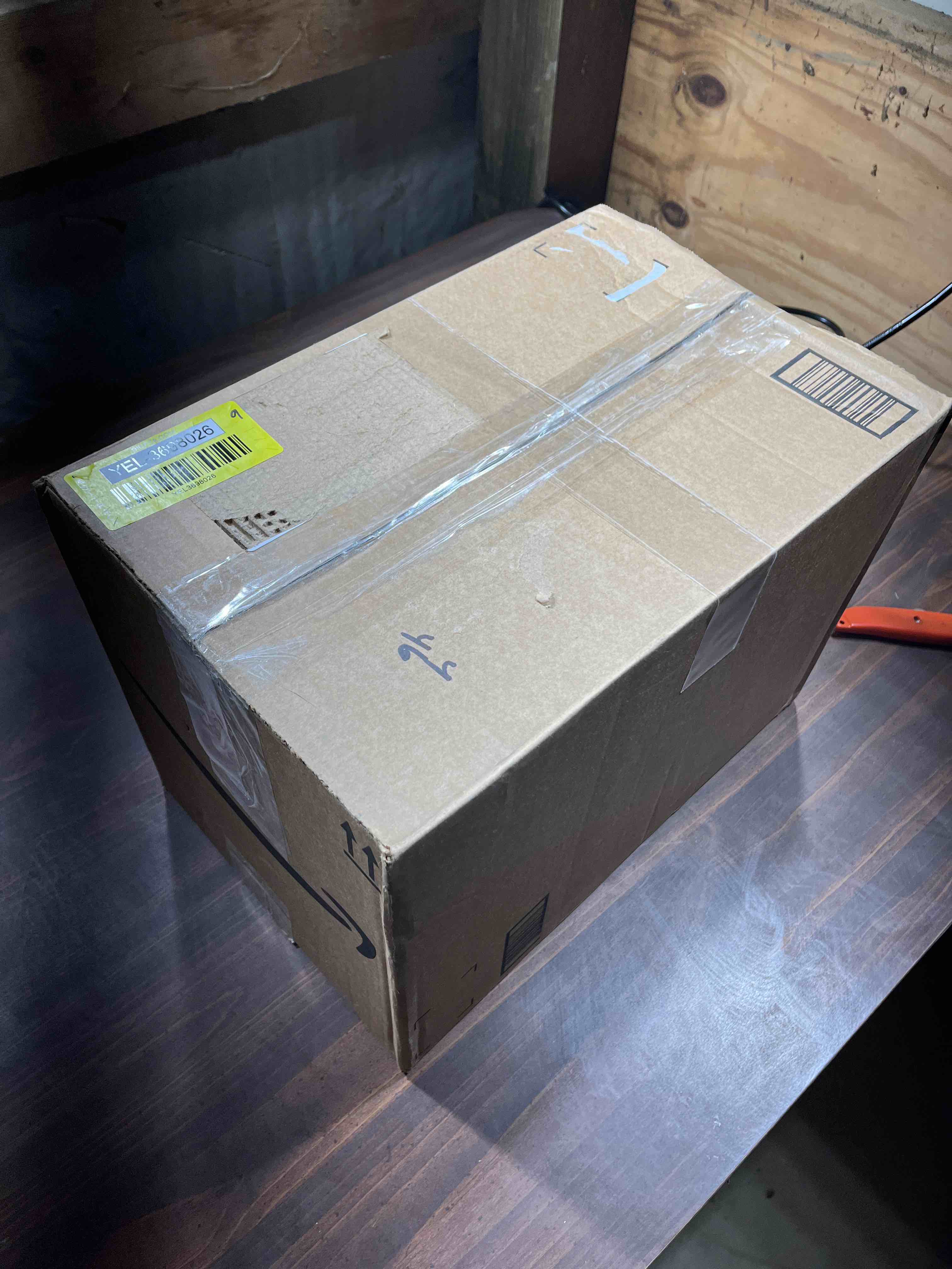 https://s3.amazonaws.com/lotting-images-prod/bidfta/YEL3698026_1670710128579.jpeg
