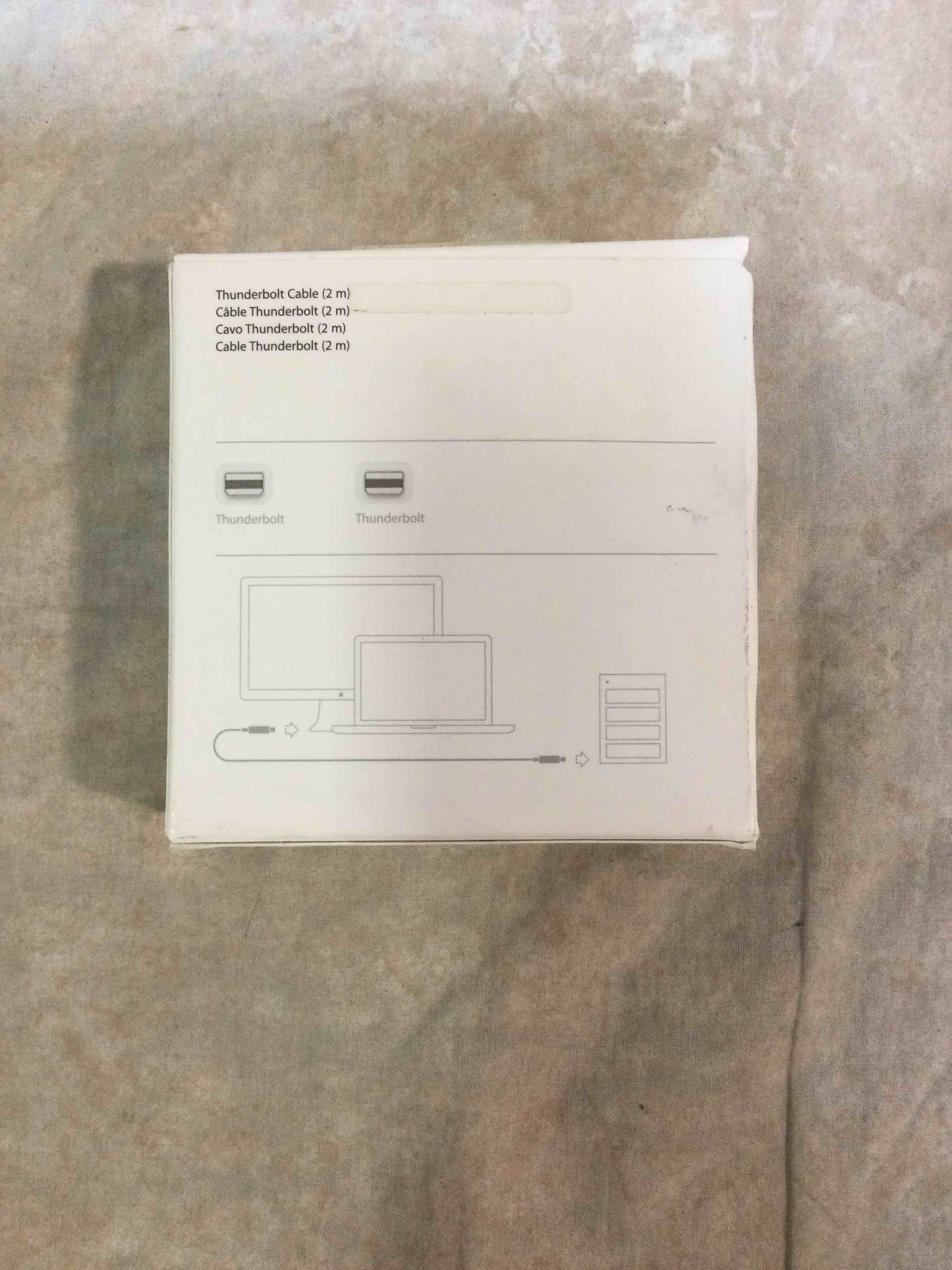 https://s3.amazonaws.com/lotting-images-prod/bidfta/YEL3717074_1688056217575.jpeg