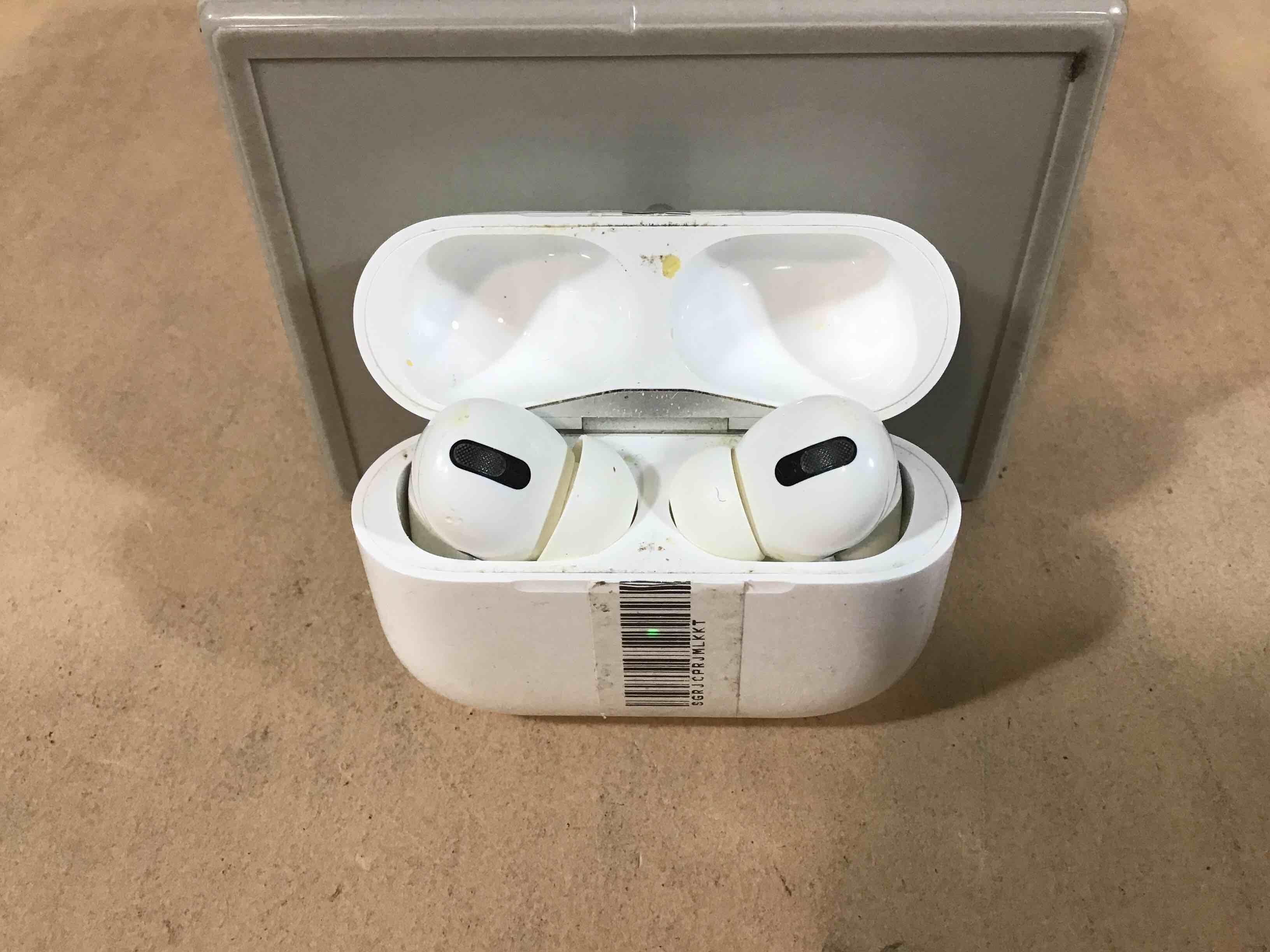 Apple AirPods Pro