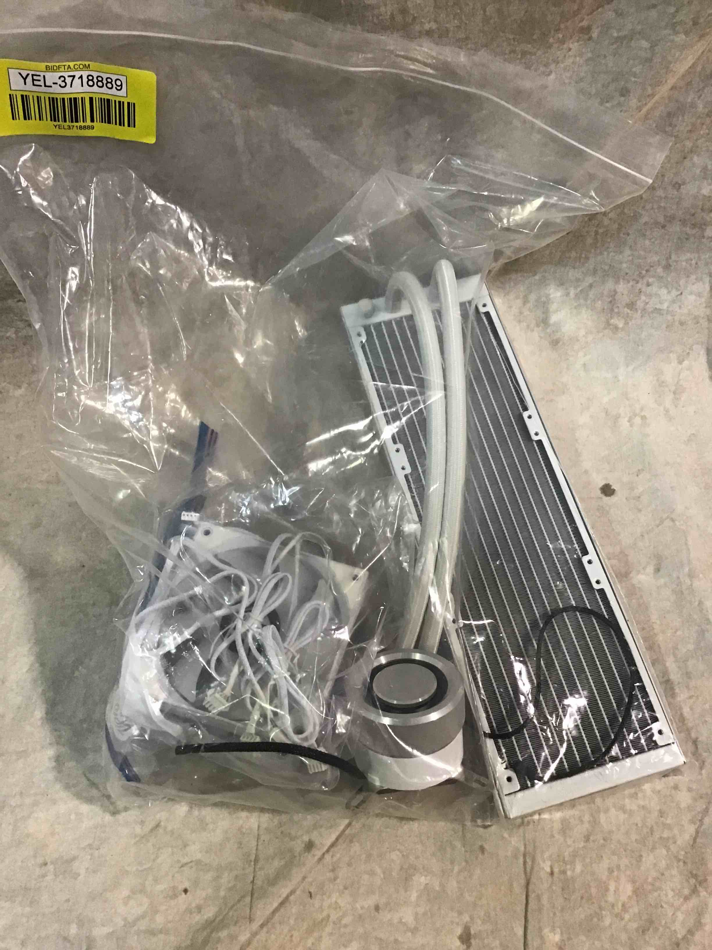 Lian Li Water Cooler