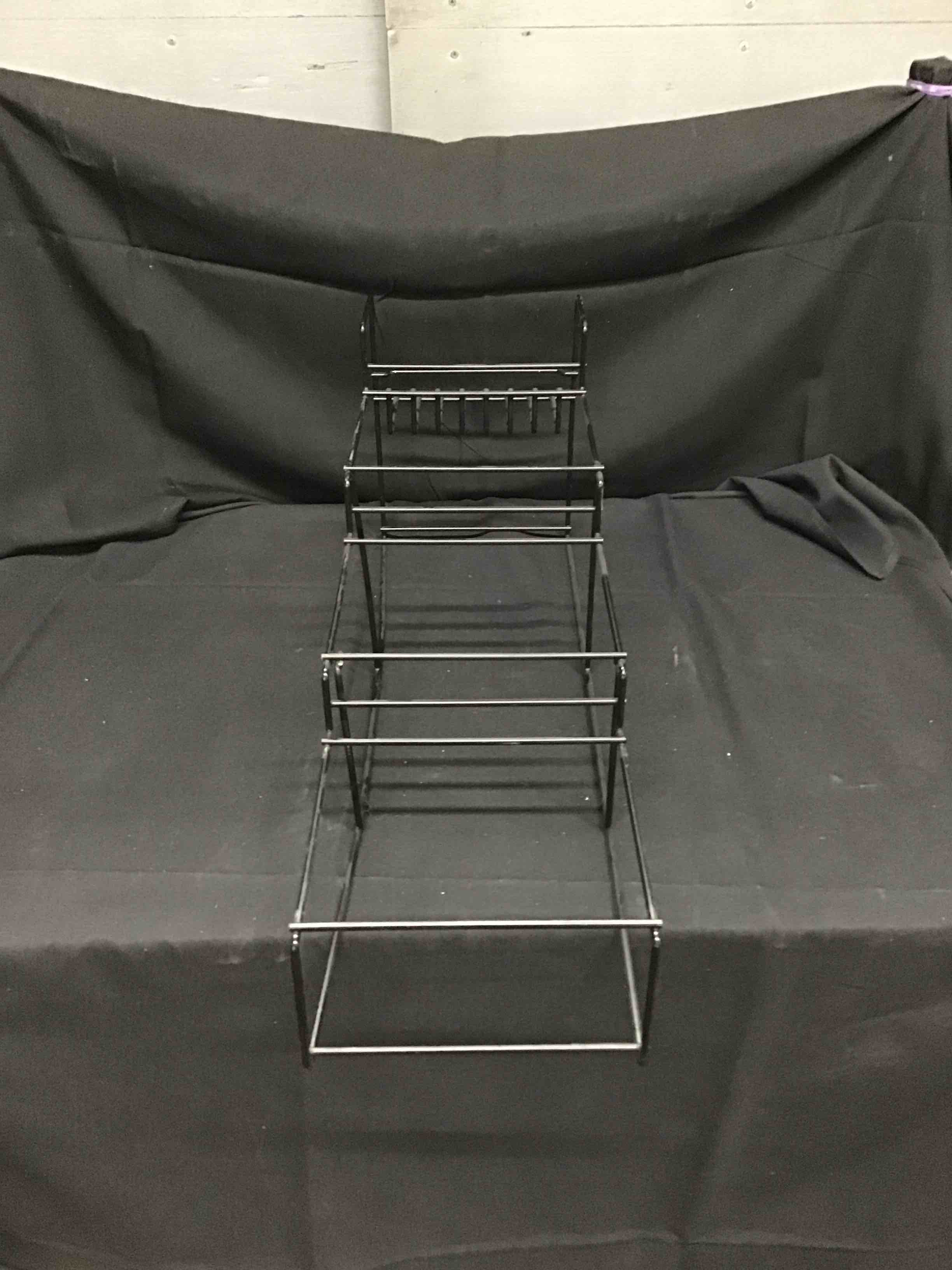 METAL NAPKIN HOLDER