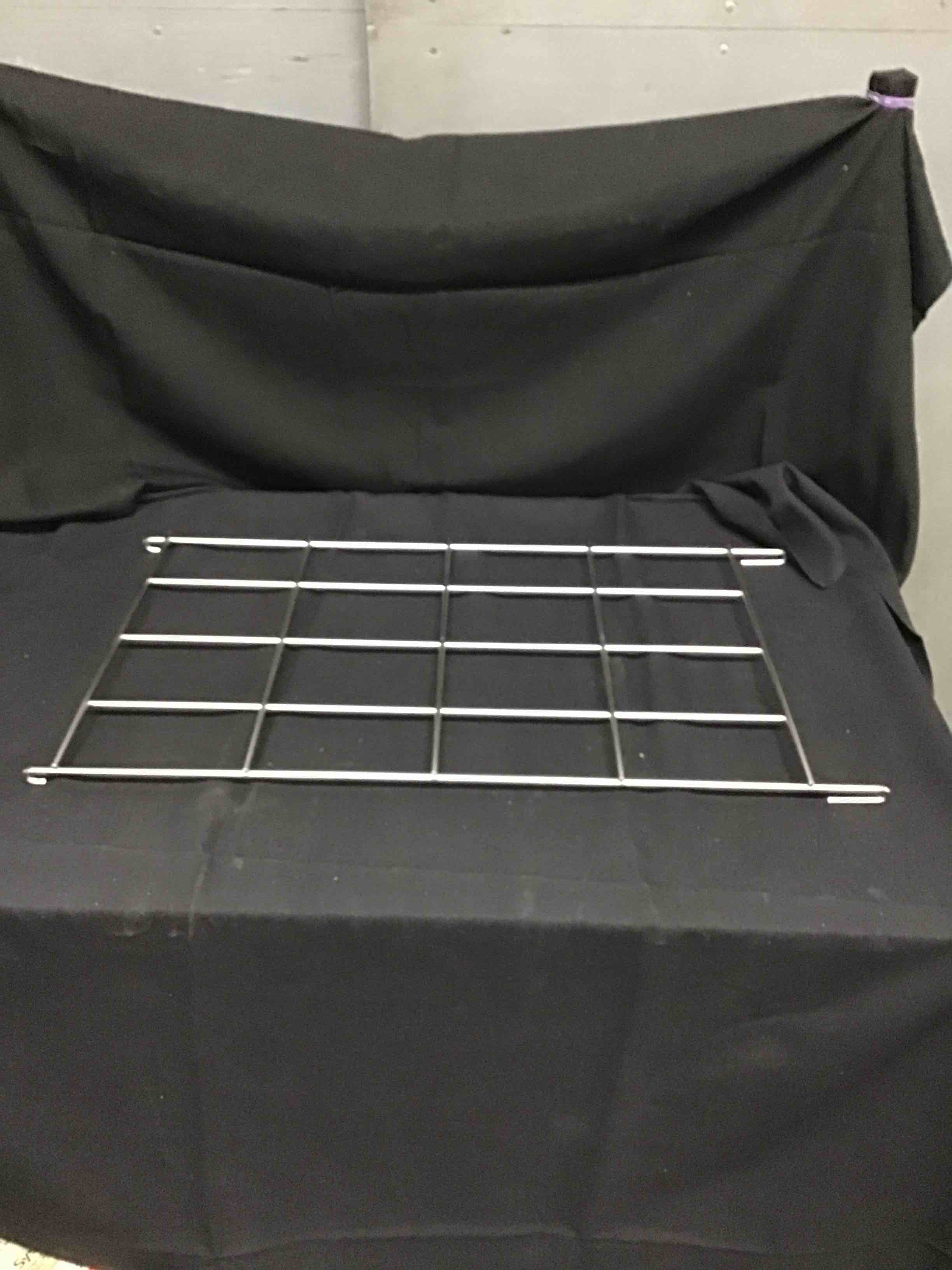  CHROME WIRE RACK