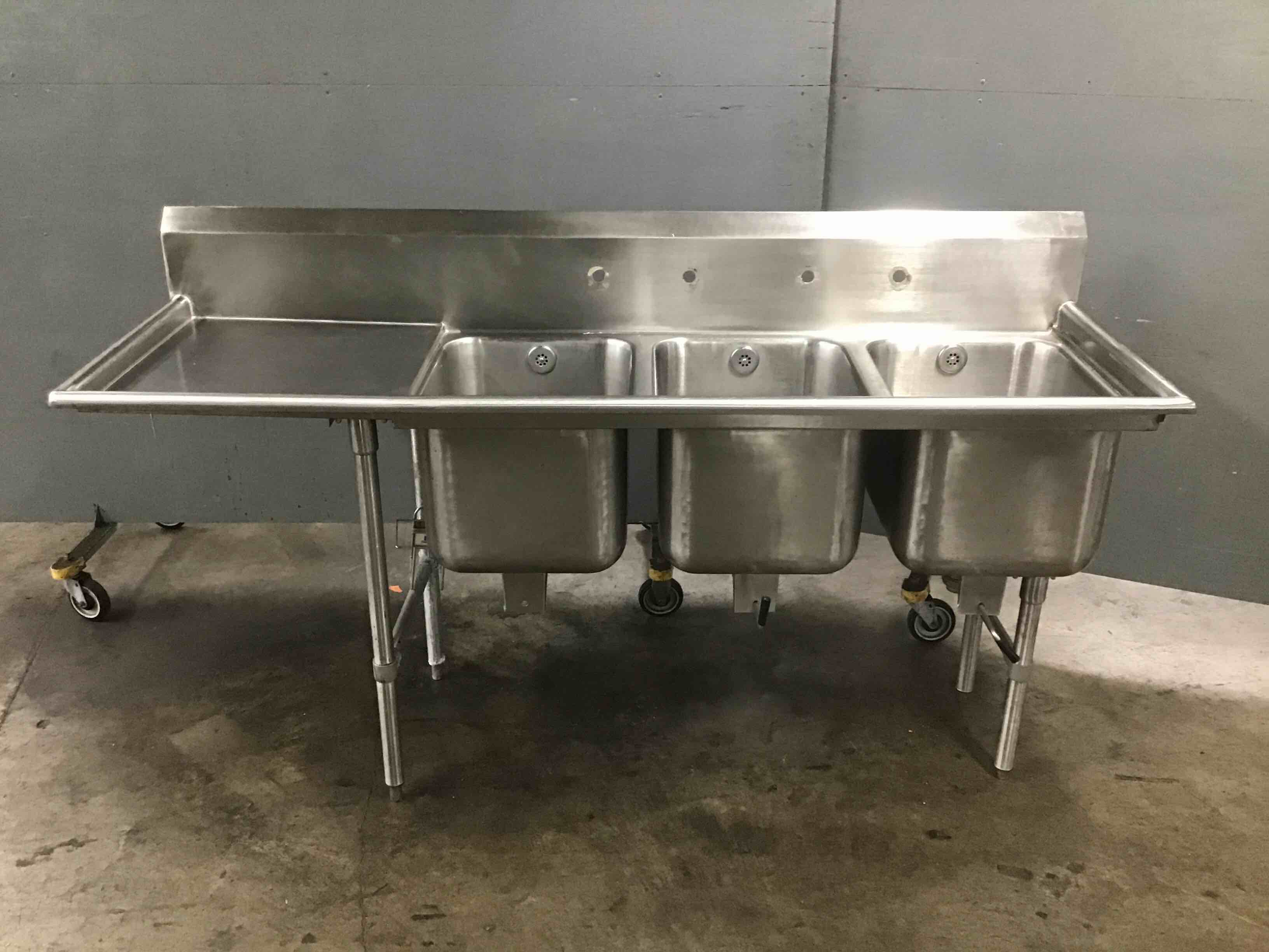 80 INCH STAINLESS STEEL 3 COMPARTMENT SINK