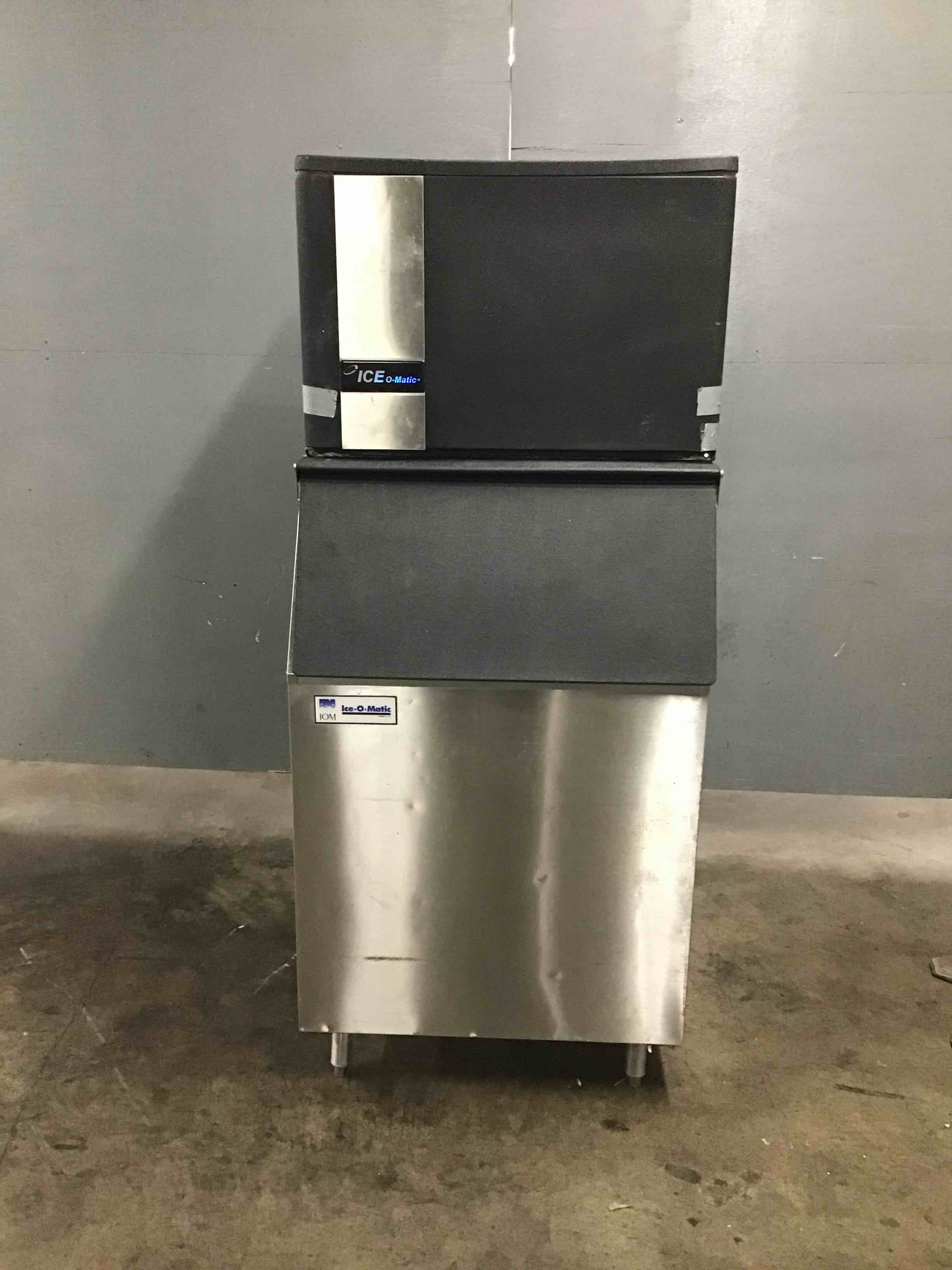 Ice-O-Matic 30 Inch 625 Lb Air-Cooled Half Cube Ice Machine With Storage Bin