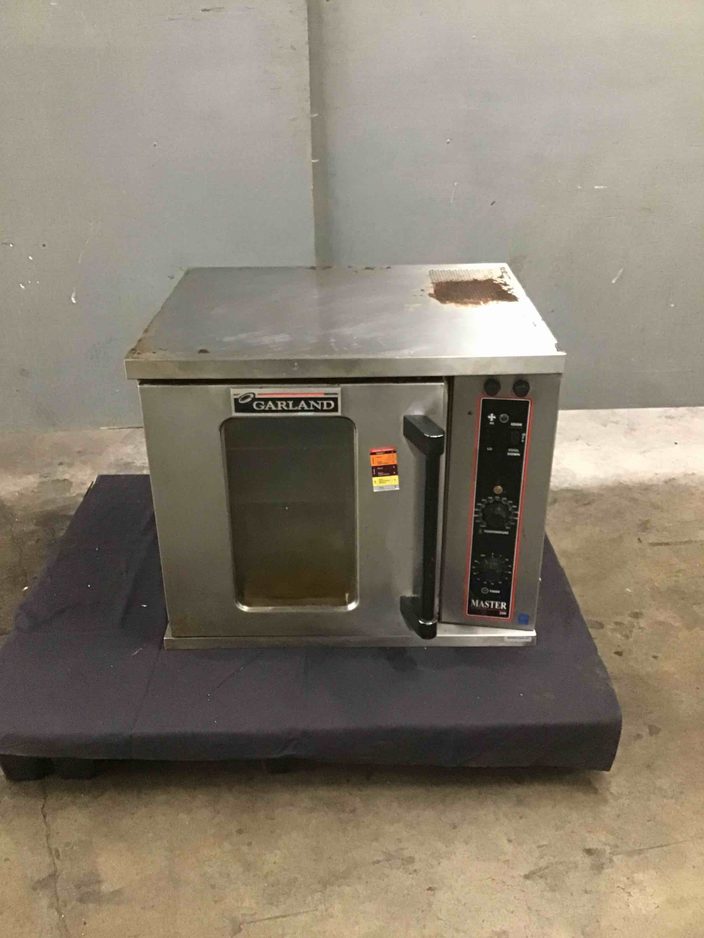 GARLAND HALF SIZE ELECTRIC CONVECTION OVEN