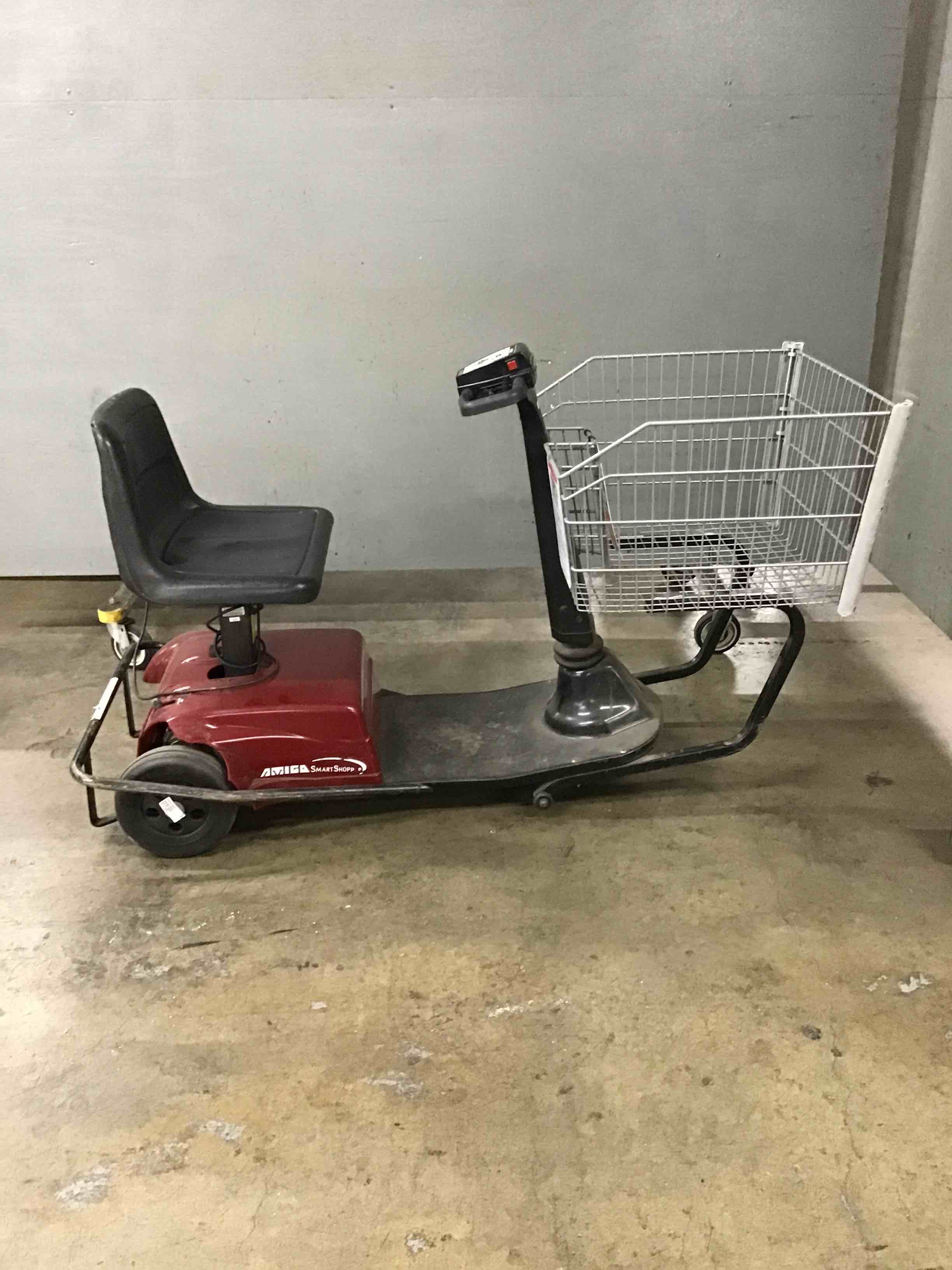 Amigo Smart Shopper Motorized Handicap Shopping Cart