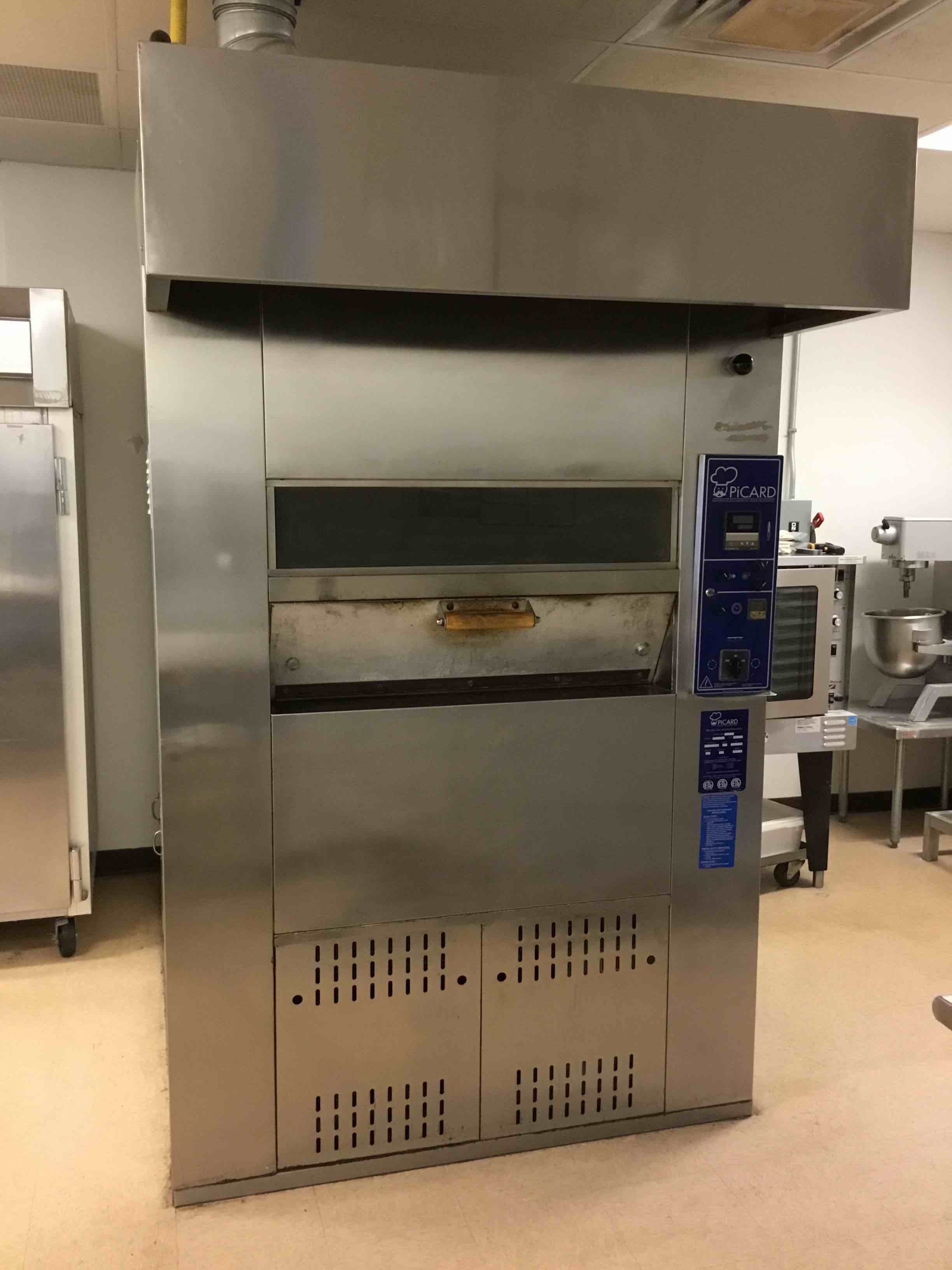 PiCard Stainless Steel Natural Gas 16-Pan/Tray Revolving Oven 