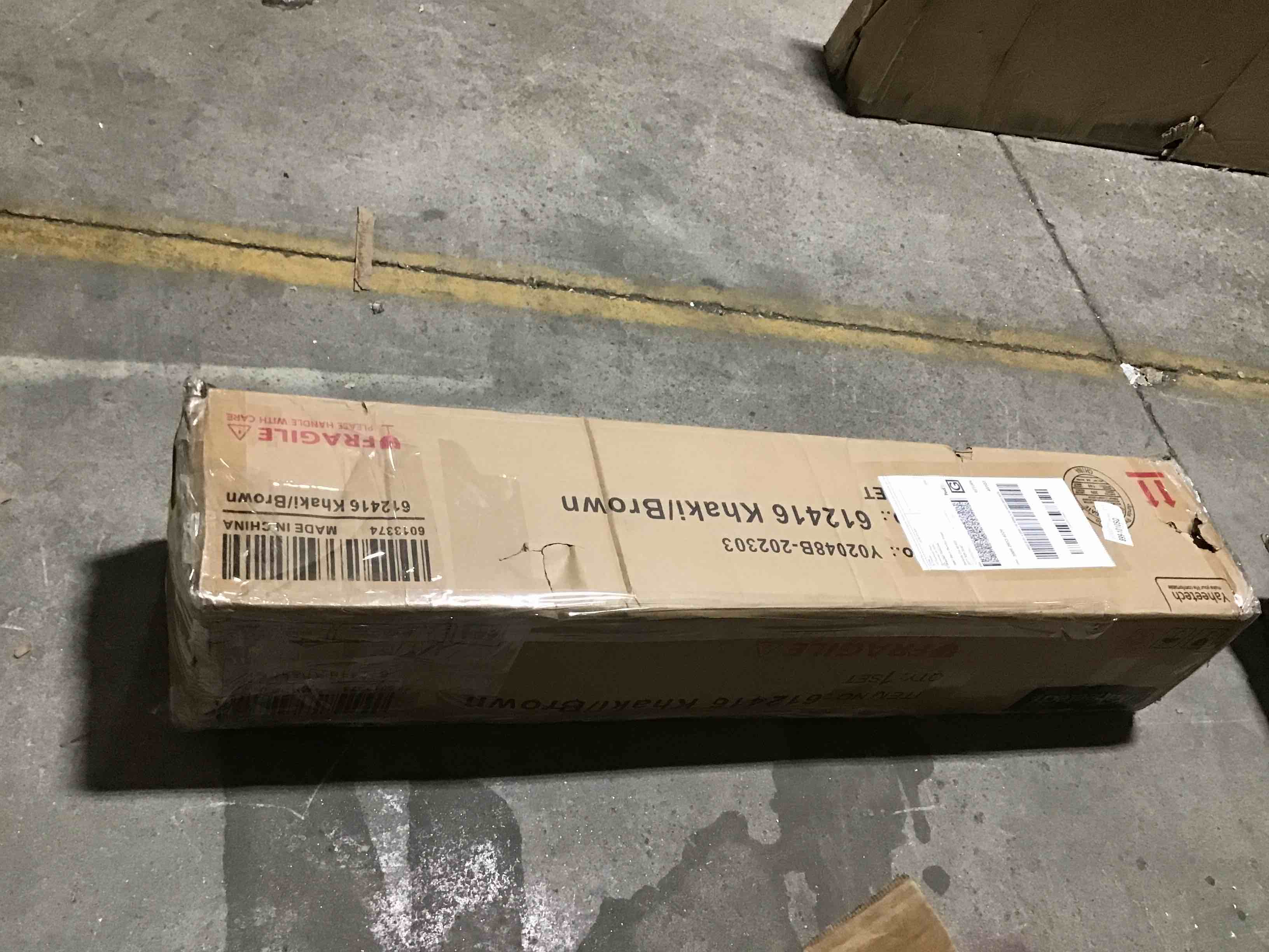 https://s3.amazonaws.com/lotting-images-prod/bidfta/YEL3829732_1686848093292.jpeg