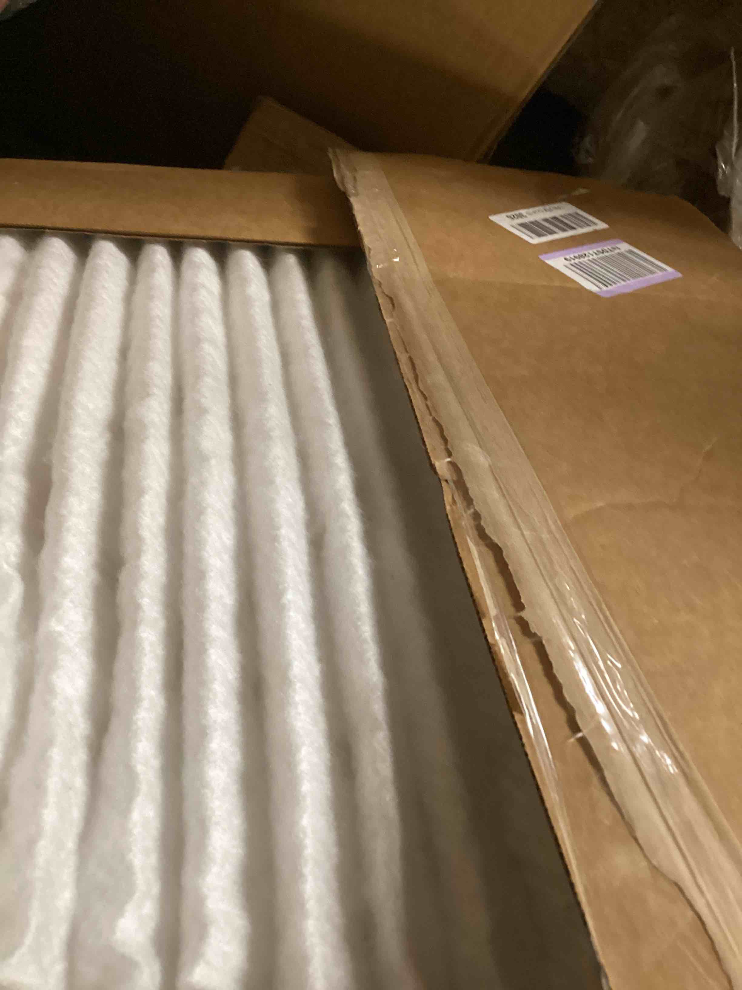 https://s3.amazonaws.com/lotting-images-prod/bidfta/YEL3908390_1695909820400.jpeg