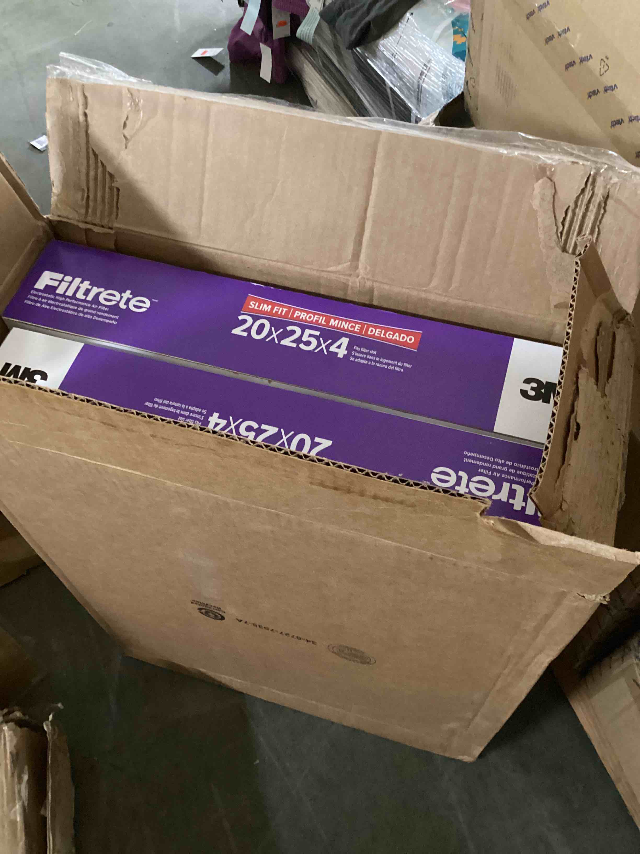 https://s3.amazonaws.com/lotting-images-prod/bidfta/YEL3908779_1696253704845.jpeg