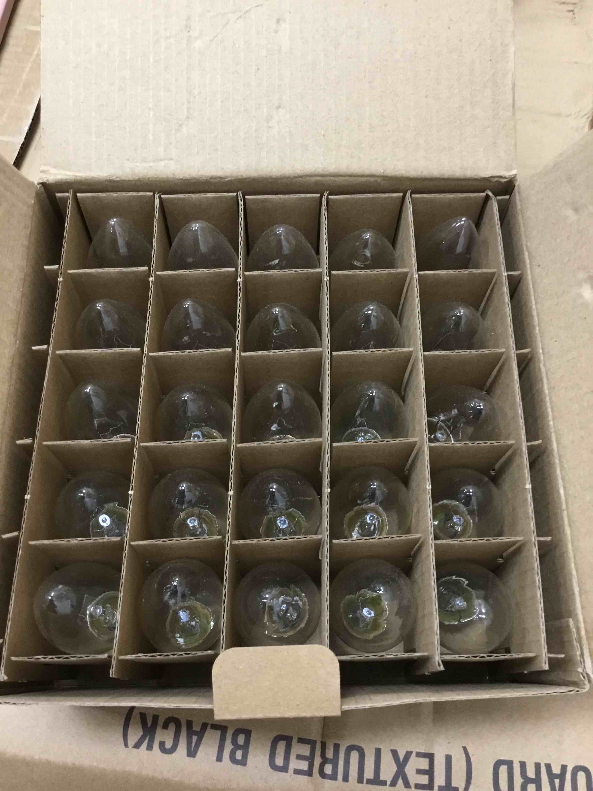 https://s3.amazonaws.com/lotting-images-prod/bidfta/YEL3909510_1704728357706.jpeg