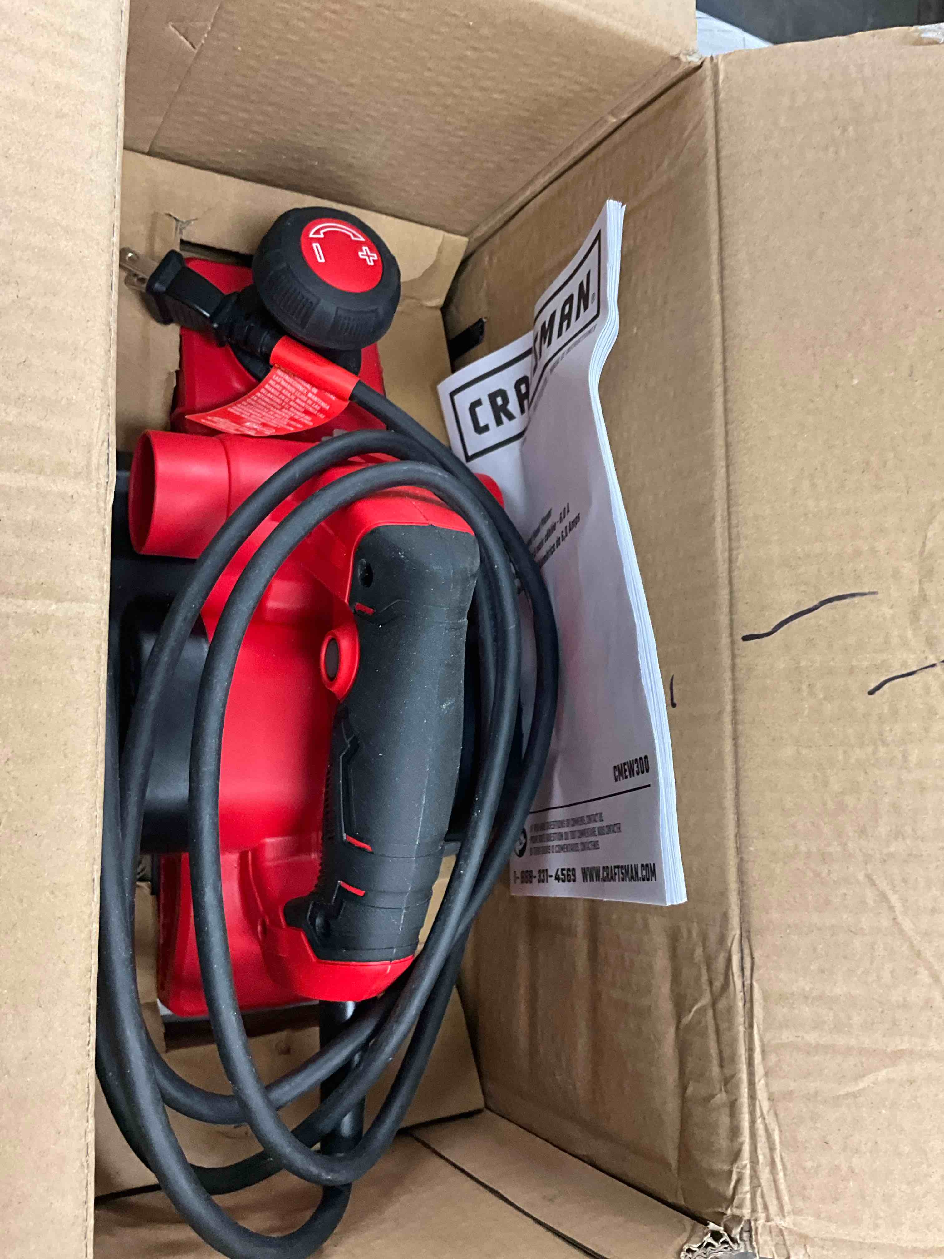 https://s3.amazonaws.com/lotting-images-prod/bidfta/YEL3910265_1717788231608.jpeg