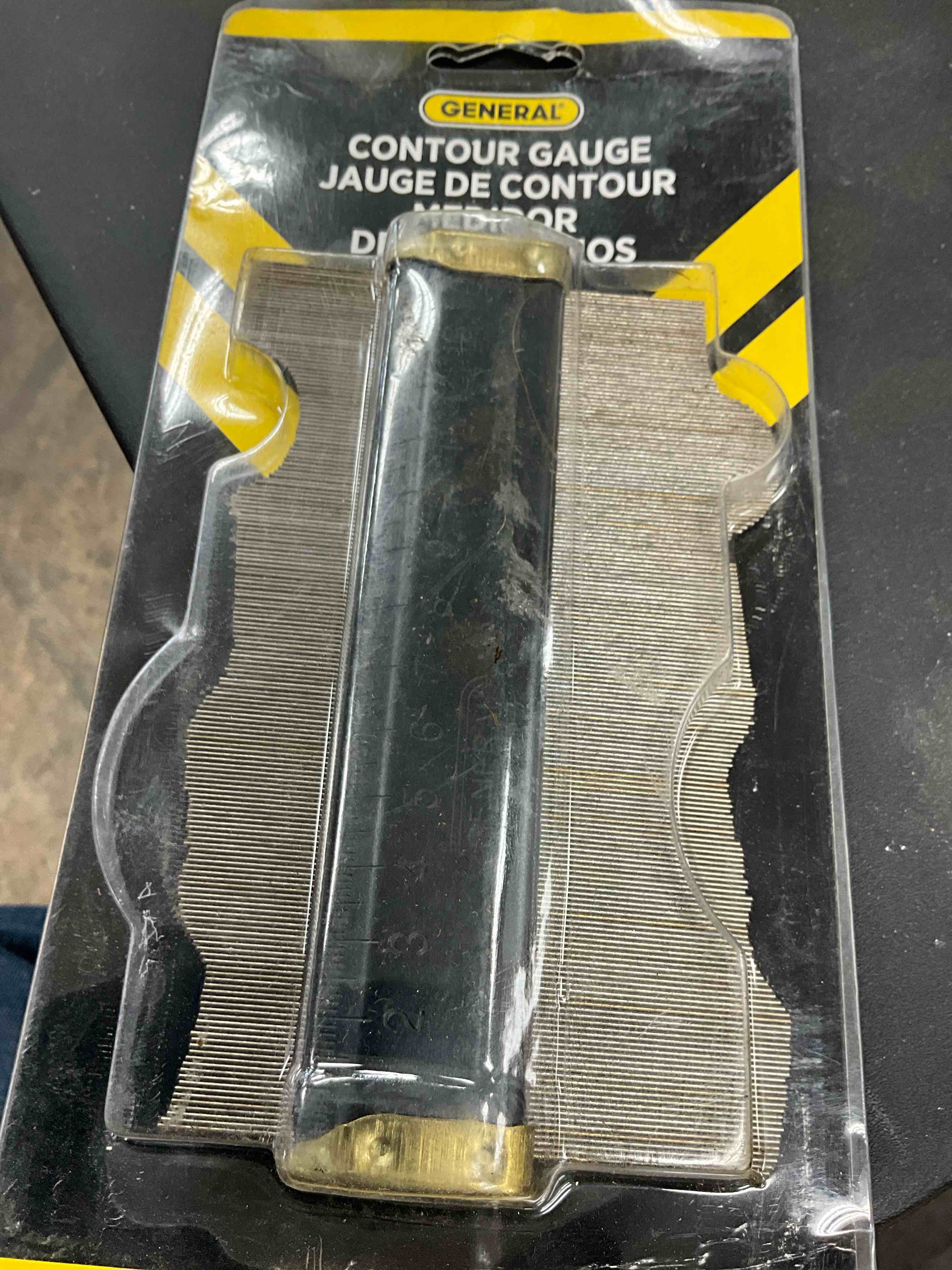 https://s3.amazonaws.com/lotting-images-prod/bidfta/YEL3910266_1717785879738.jpeg