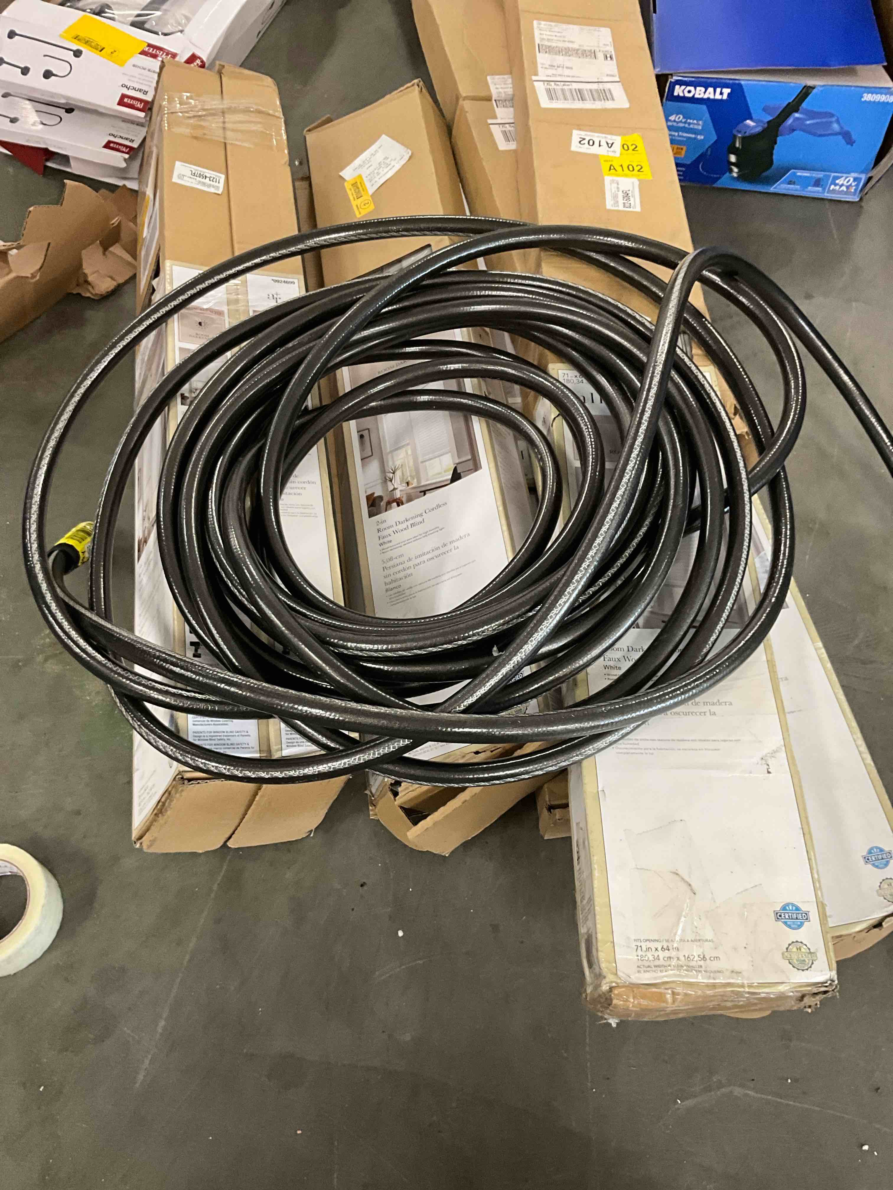 https://s3.amazonaws.com/lotting-images-prod/bidfta/YEL3910685_1718806951482.jpeg