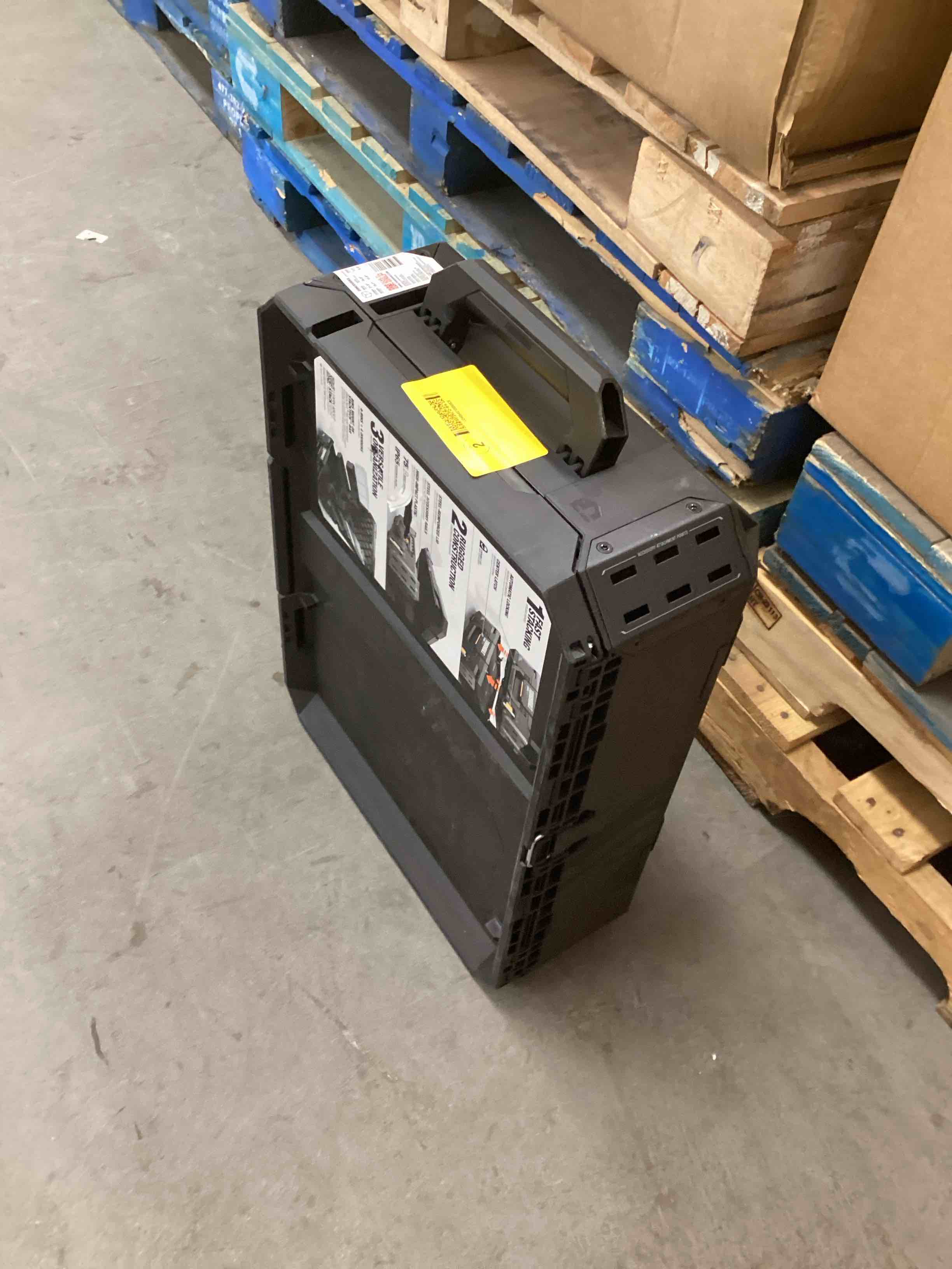 https://s3.amazonaws.com/lotting-images-prod/bidfta/YEL3911792_1714845003022.jpeg