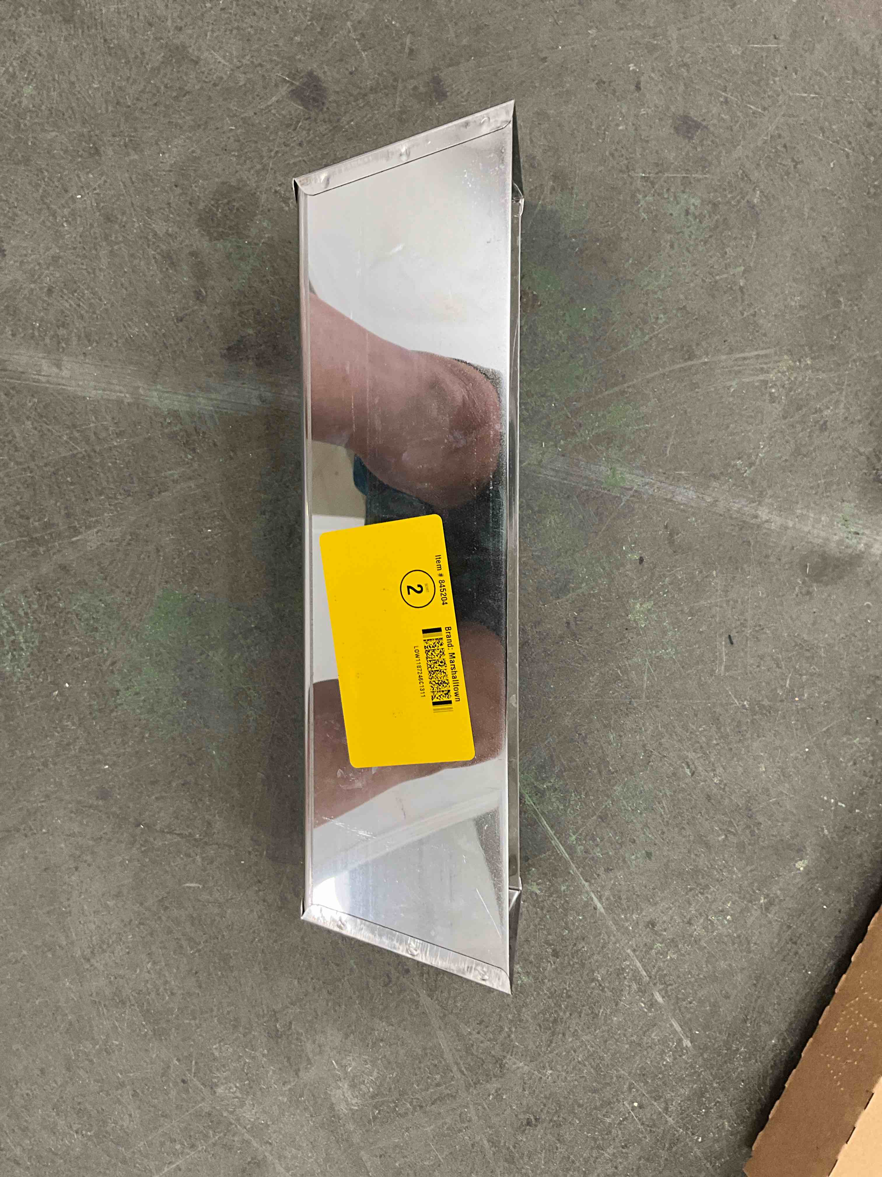 https://s3.amazonaws.com/lotting-images-prod/bidfta/YEL3912241_1716326608488.jpeg