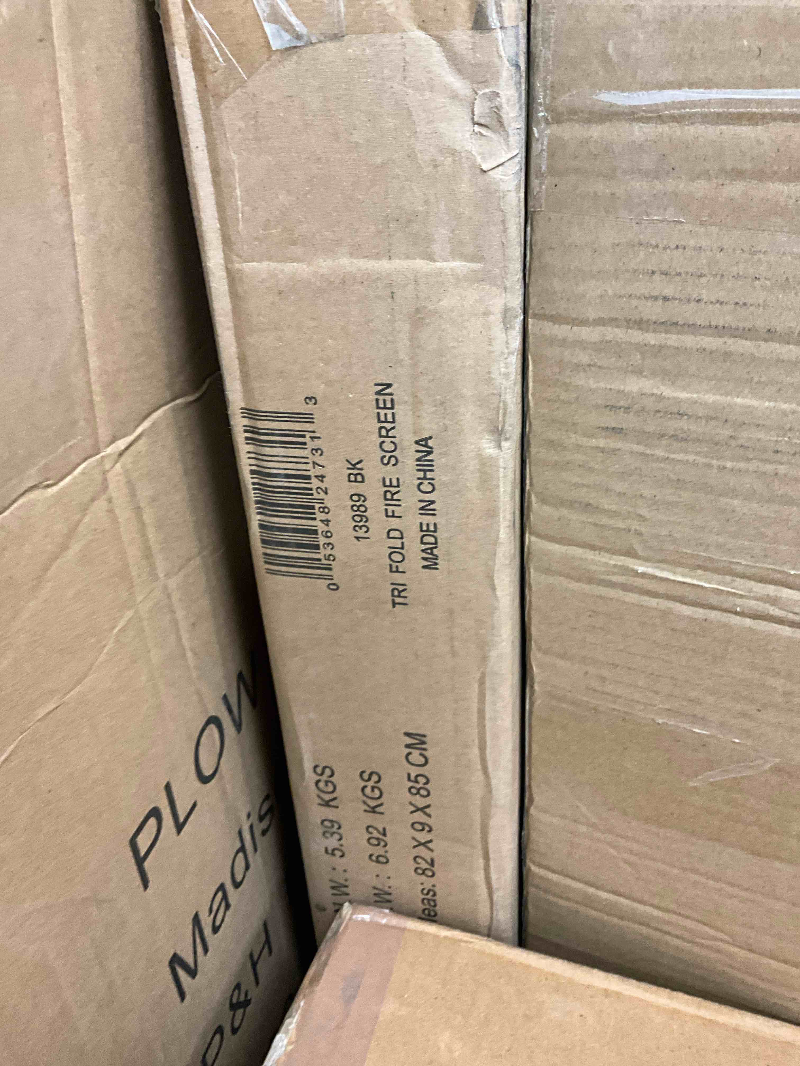 https://s3.amazonaws.com/lotting-images-prod/bidfta/YEL3915181_1706370423213.jpeg