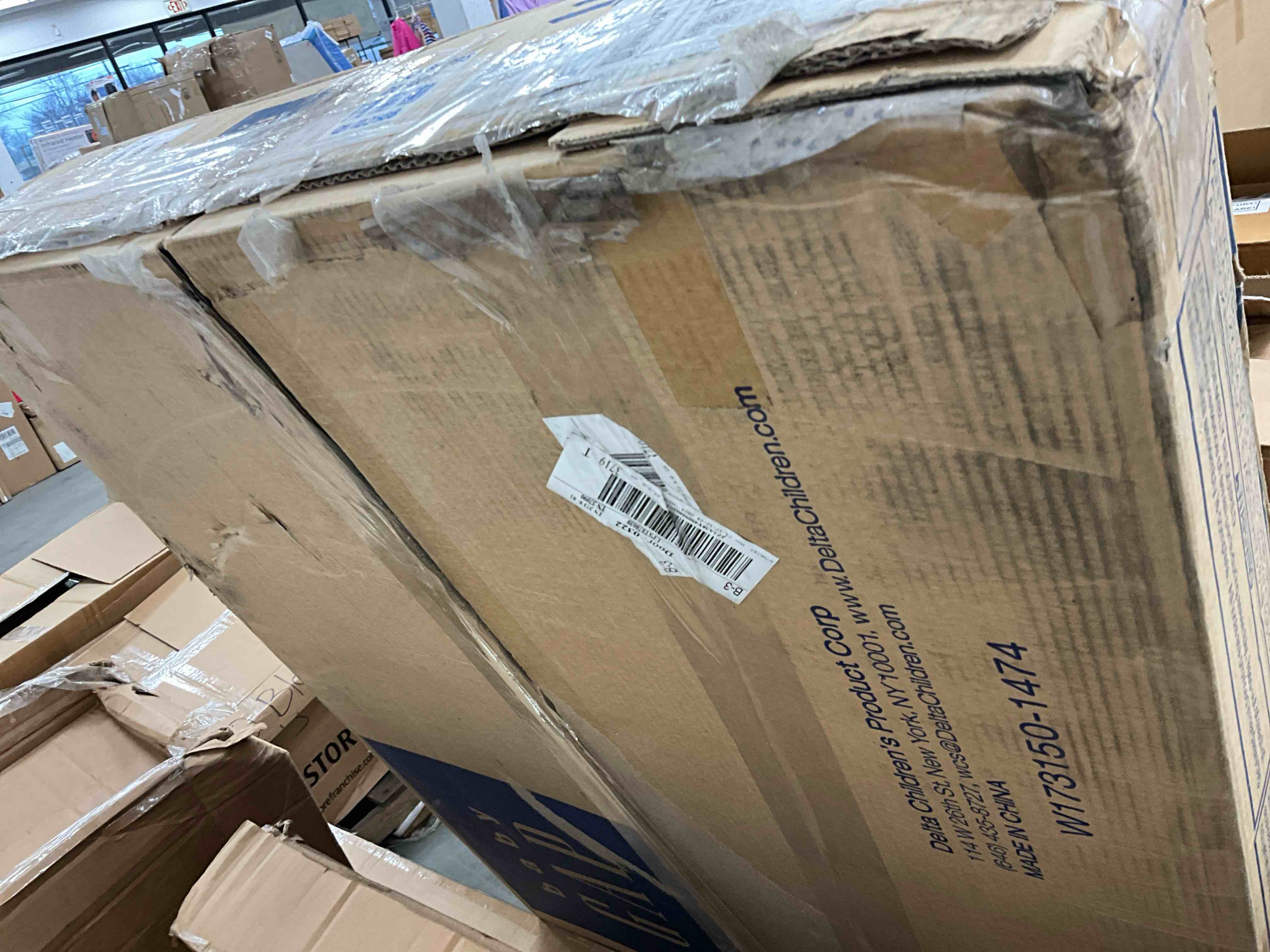 https://s3.amazonaws.com/lotting-images-prod/bidfta/YEL3915188_1706370932326.jpeg