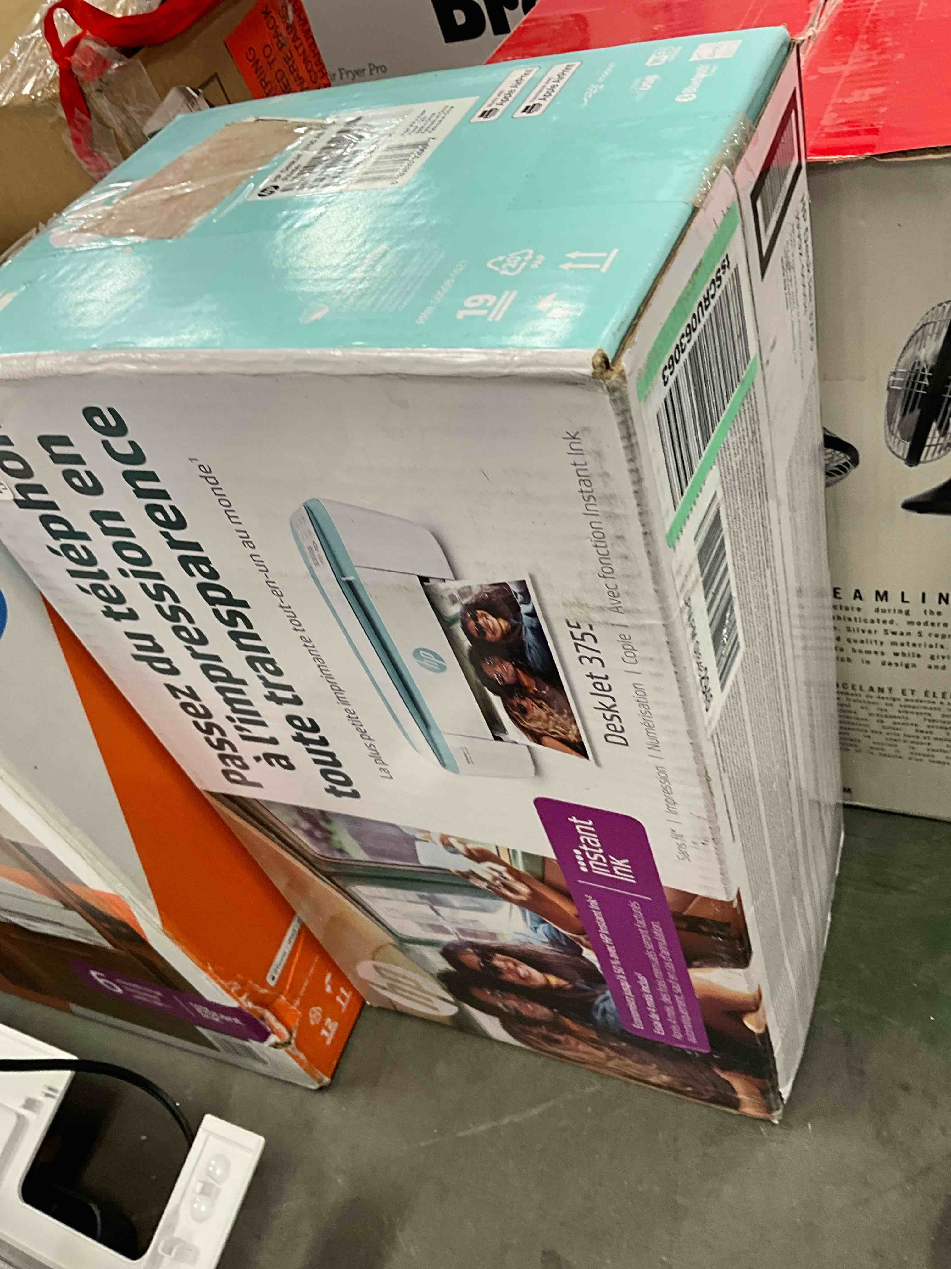 https://s3.amazonaws.com/lotting-images-prod/bidfta/YEL3915253_1706382184901.jpeg