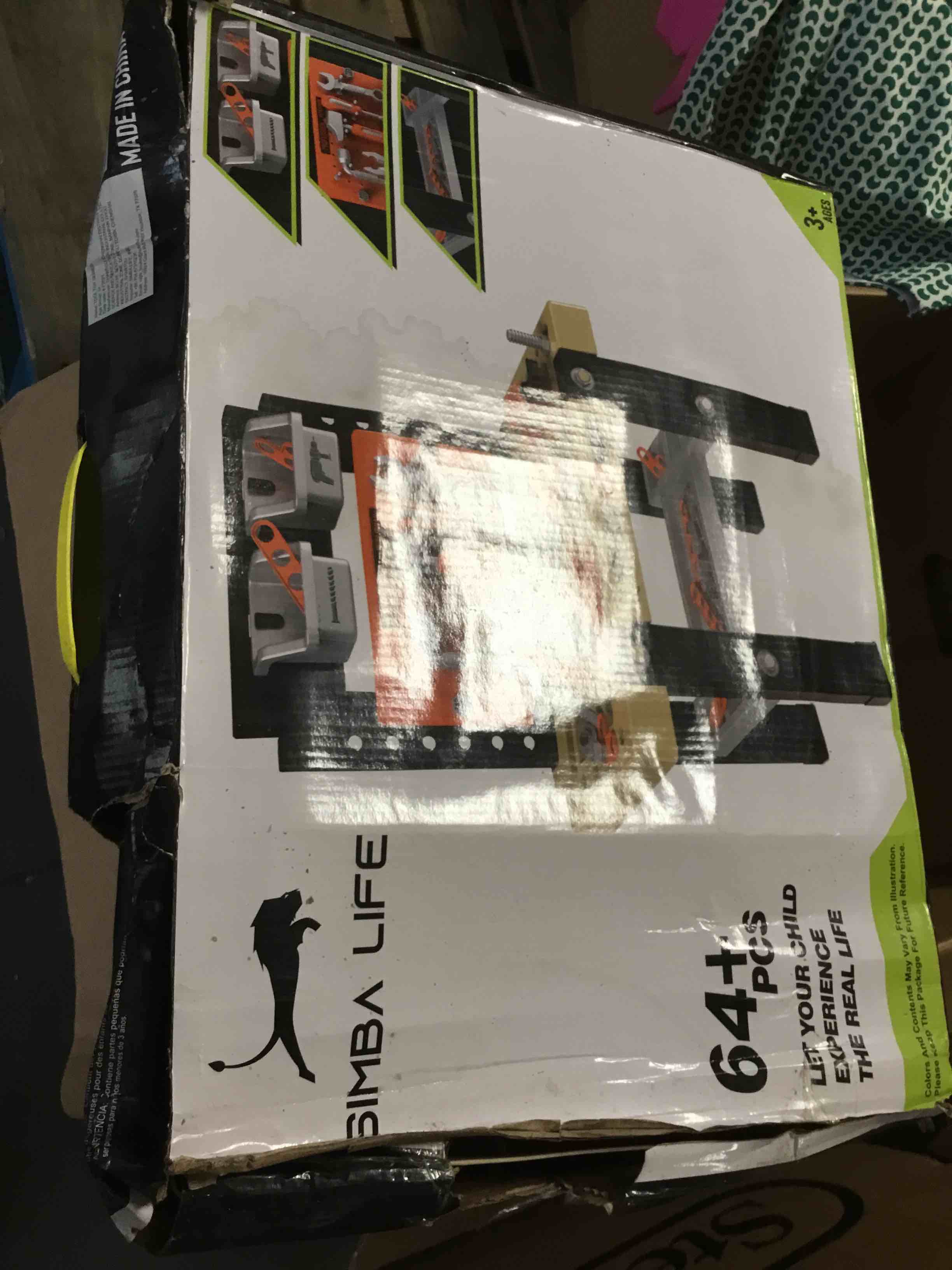 https://s3.amazonaws.com/lotting-images-prod/bidfta/YEL3919501_1701713596867.jpeg