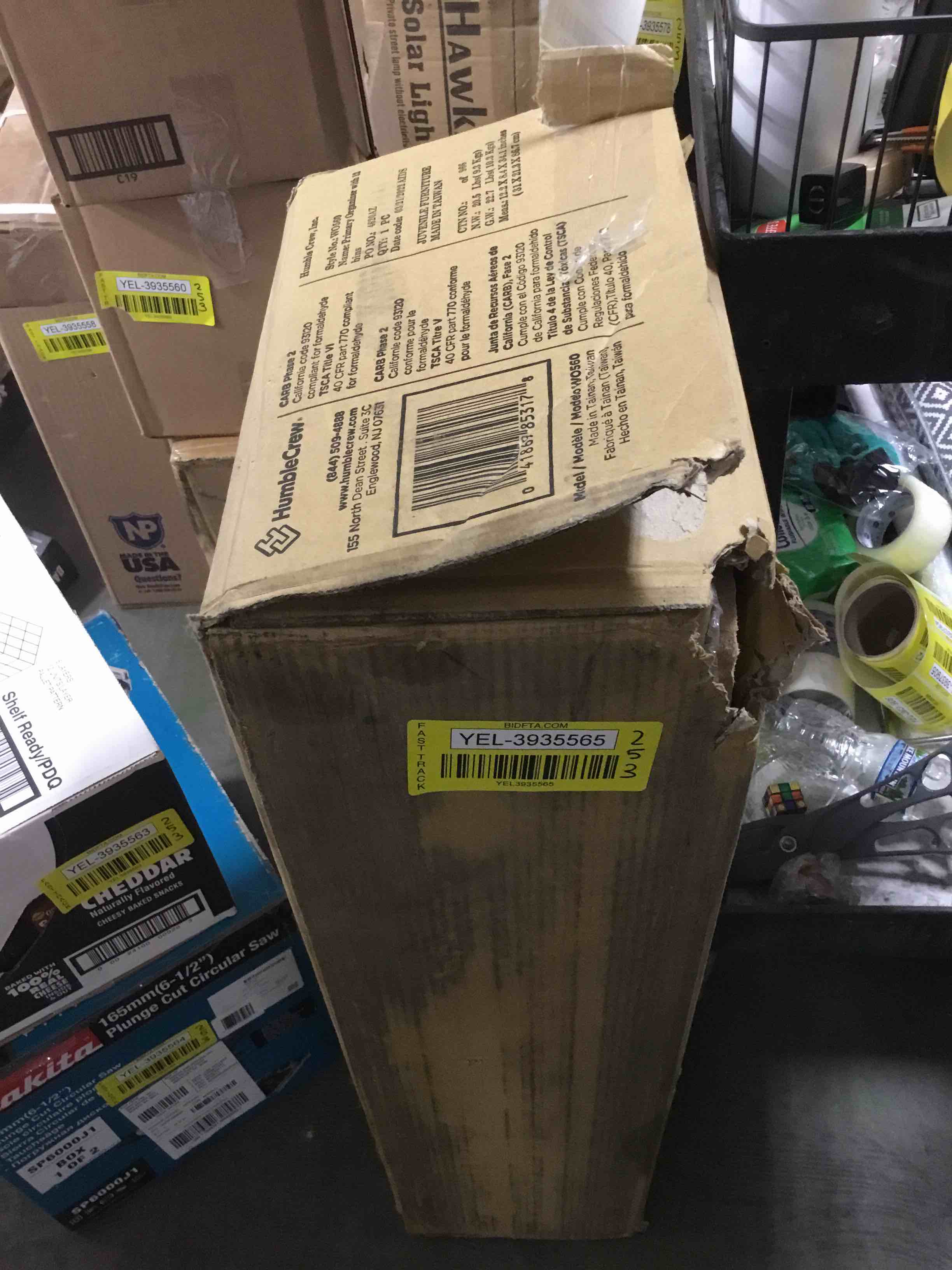 https://s3.amazonaws.com/lotting-images-prod/bidfta/YEL3935565_1685560156815.jpeg