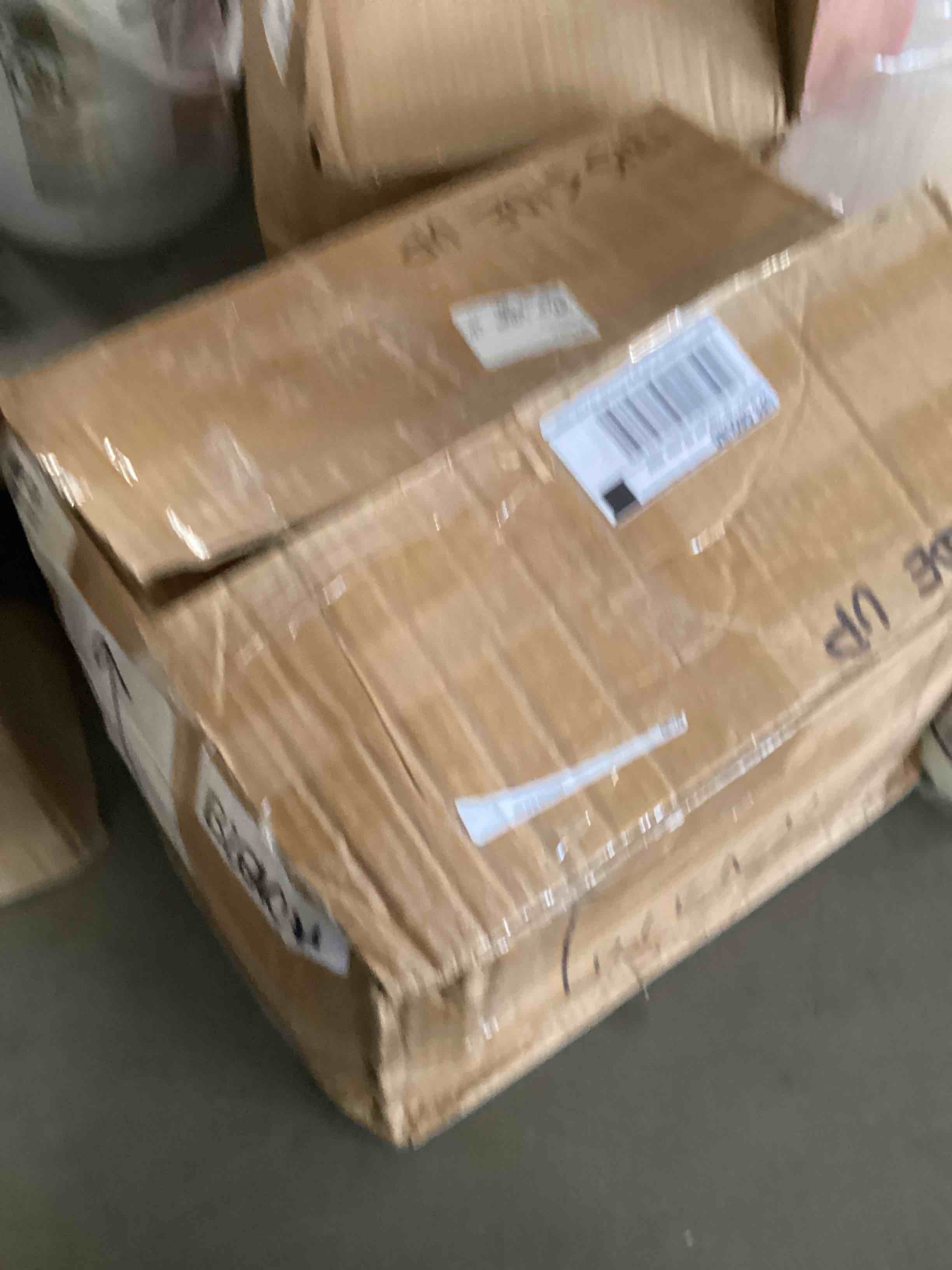 https://s3.amazonaws.com/lotting-images-prod/bidfta/YEL3939208_1694023487318.jpeg