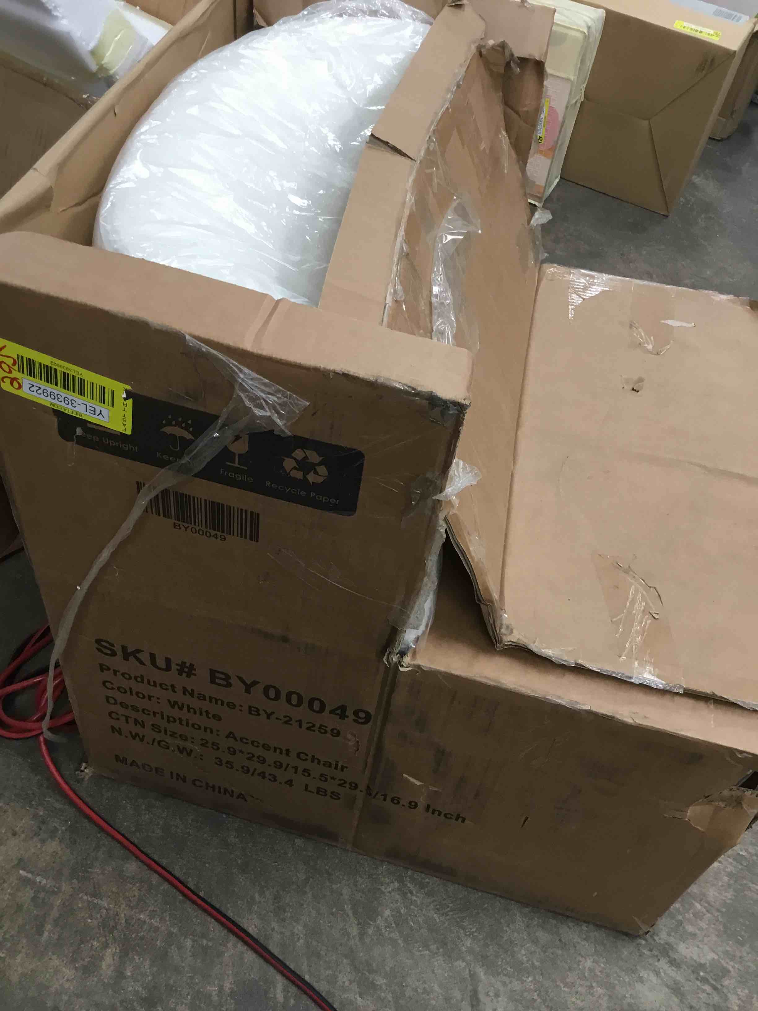 https://s3.amazonaws.com/lotting-images-prod/bidfta/YEL3939922_1687886145118.jpeg