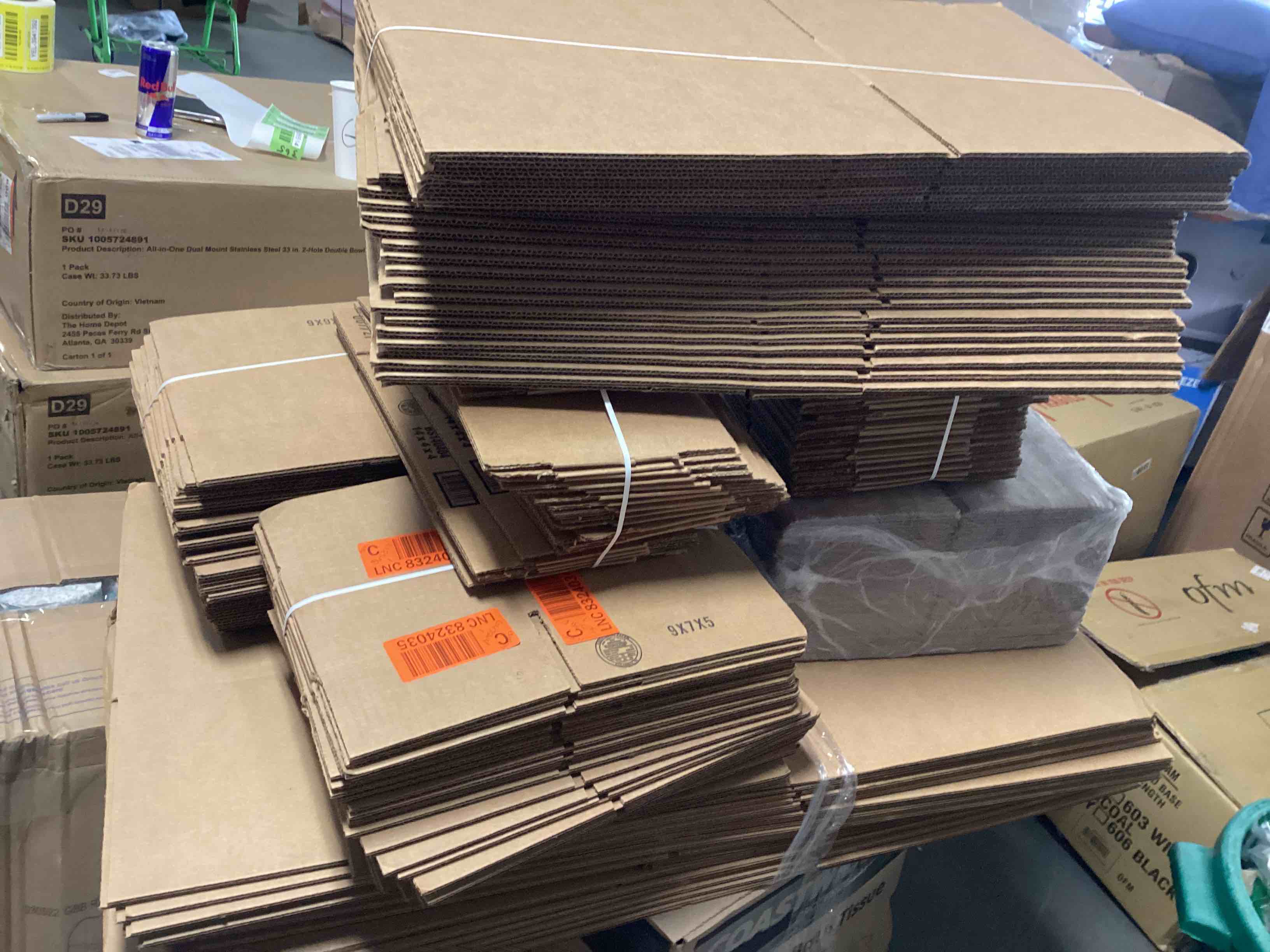https://s3.amazonaws.com/lotting-images-prod/bidfta/YEL3941320_1690996369697.jpeg
